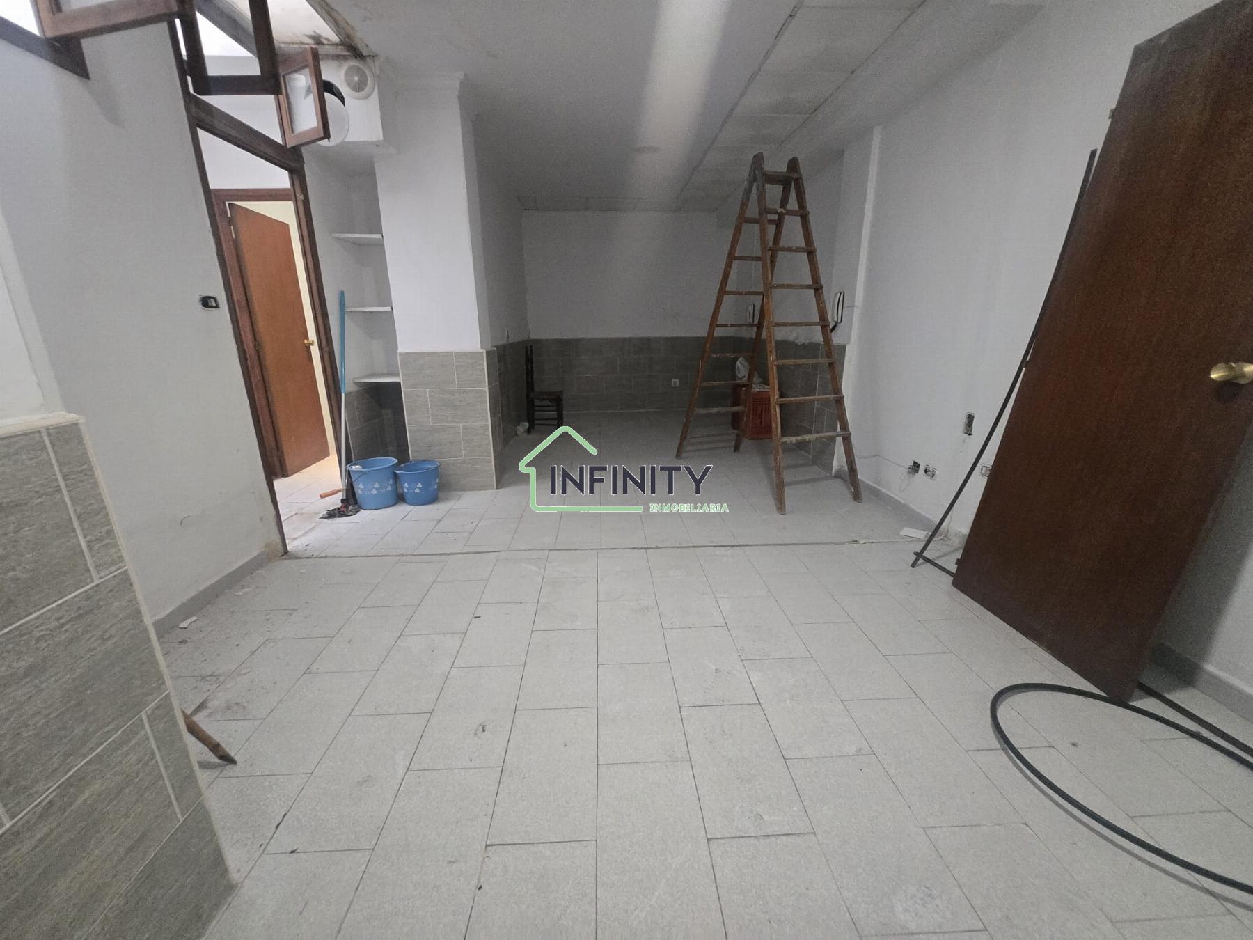 Venta de planta baja en Oliva