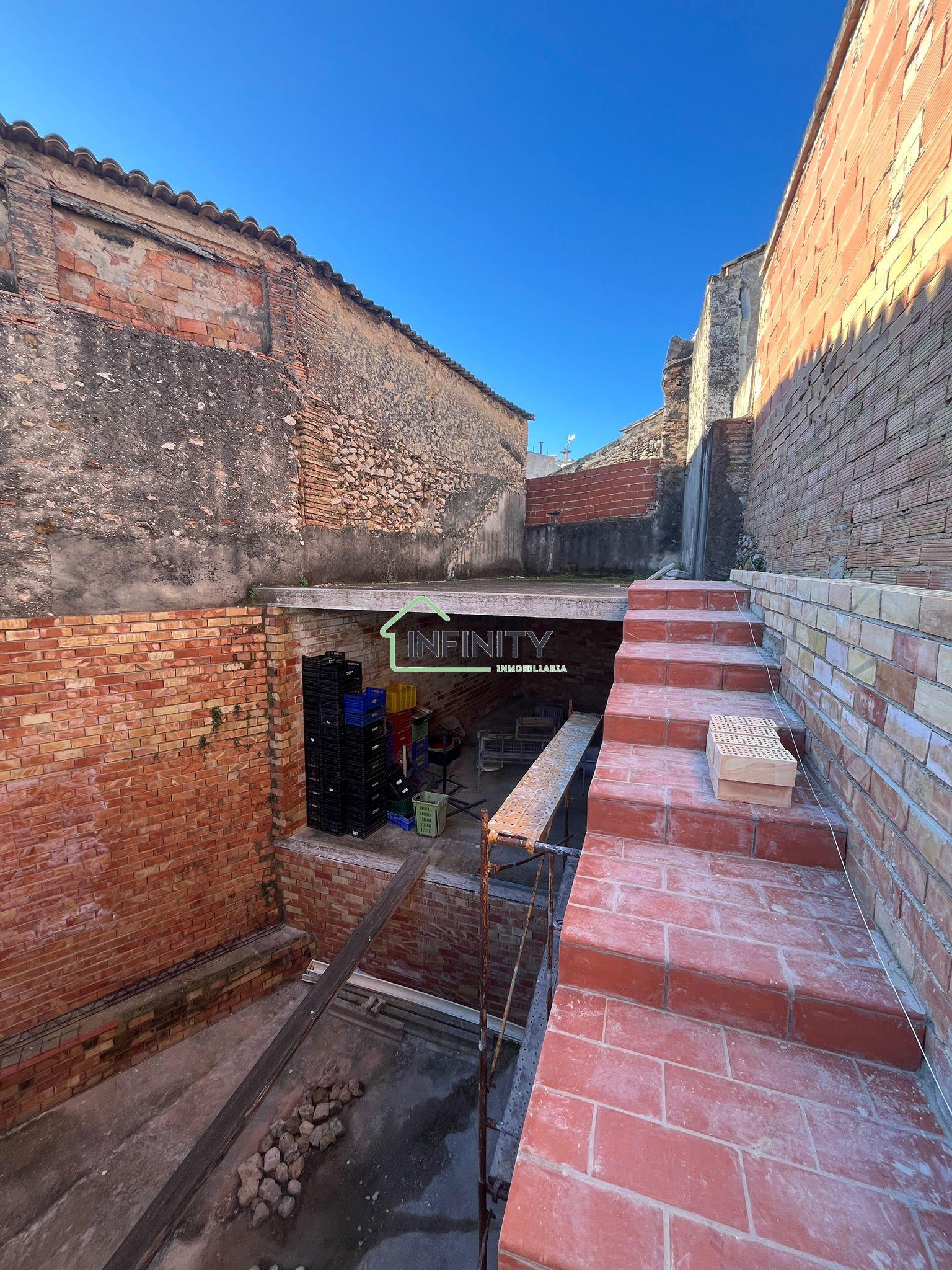 Venta de casa en Oliva