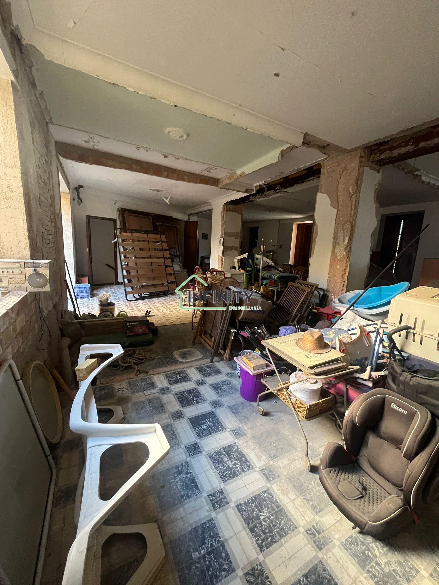 Venta de casa en Oliva