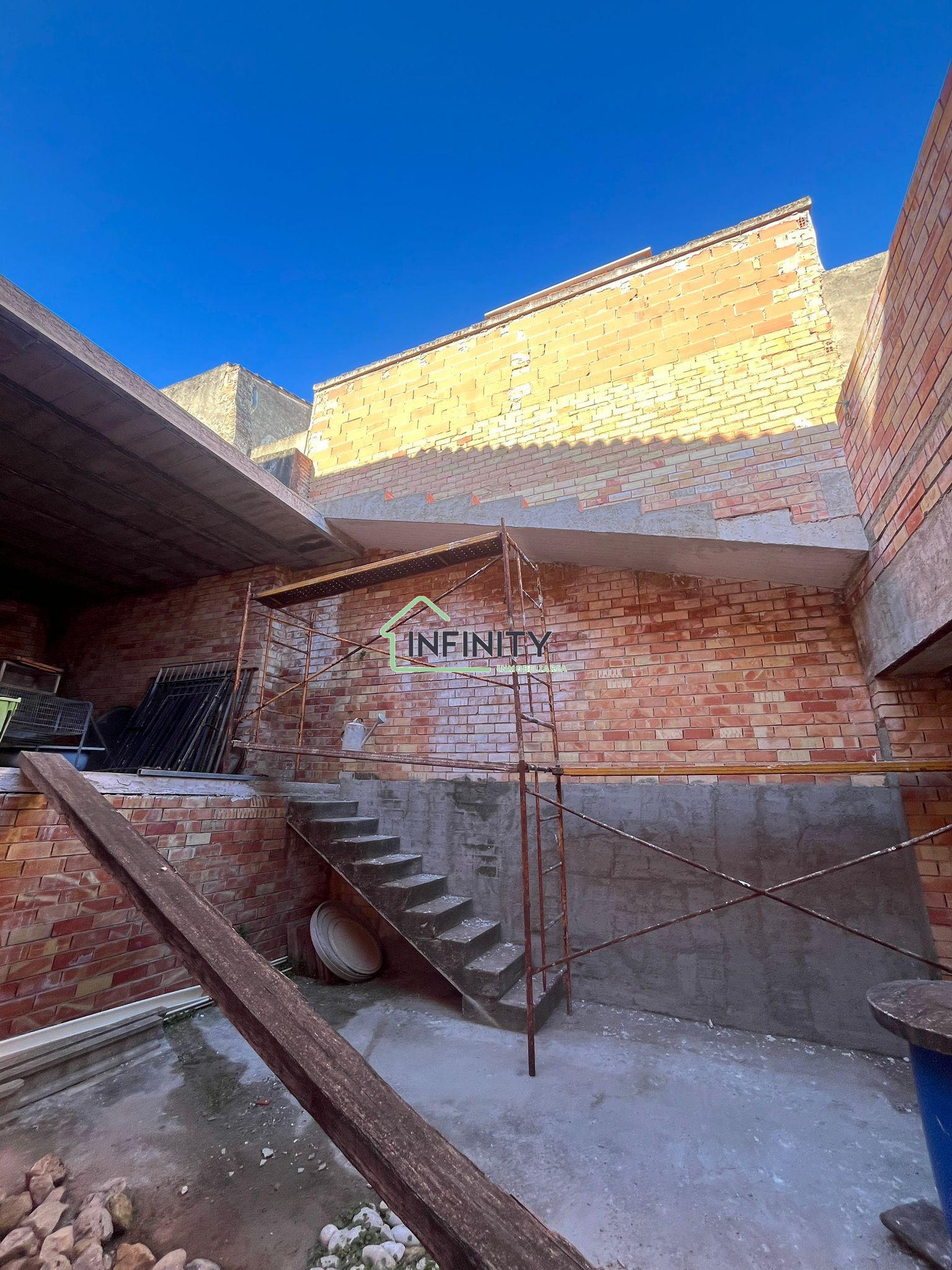 Venta de casa en Oliva