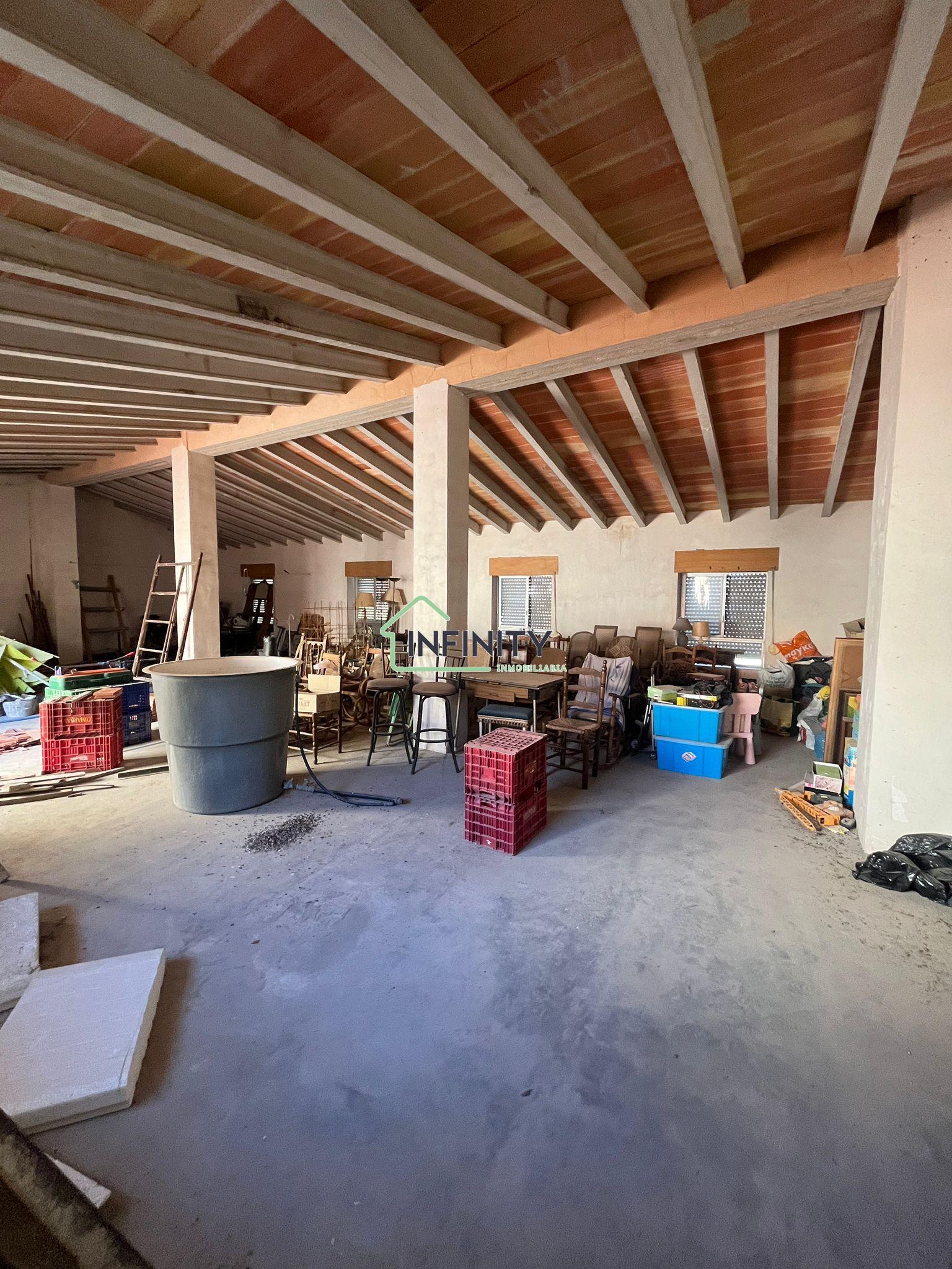 Venta de casa en Oliva