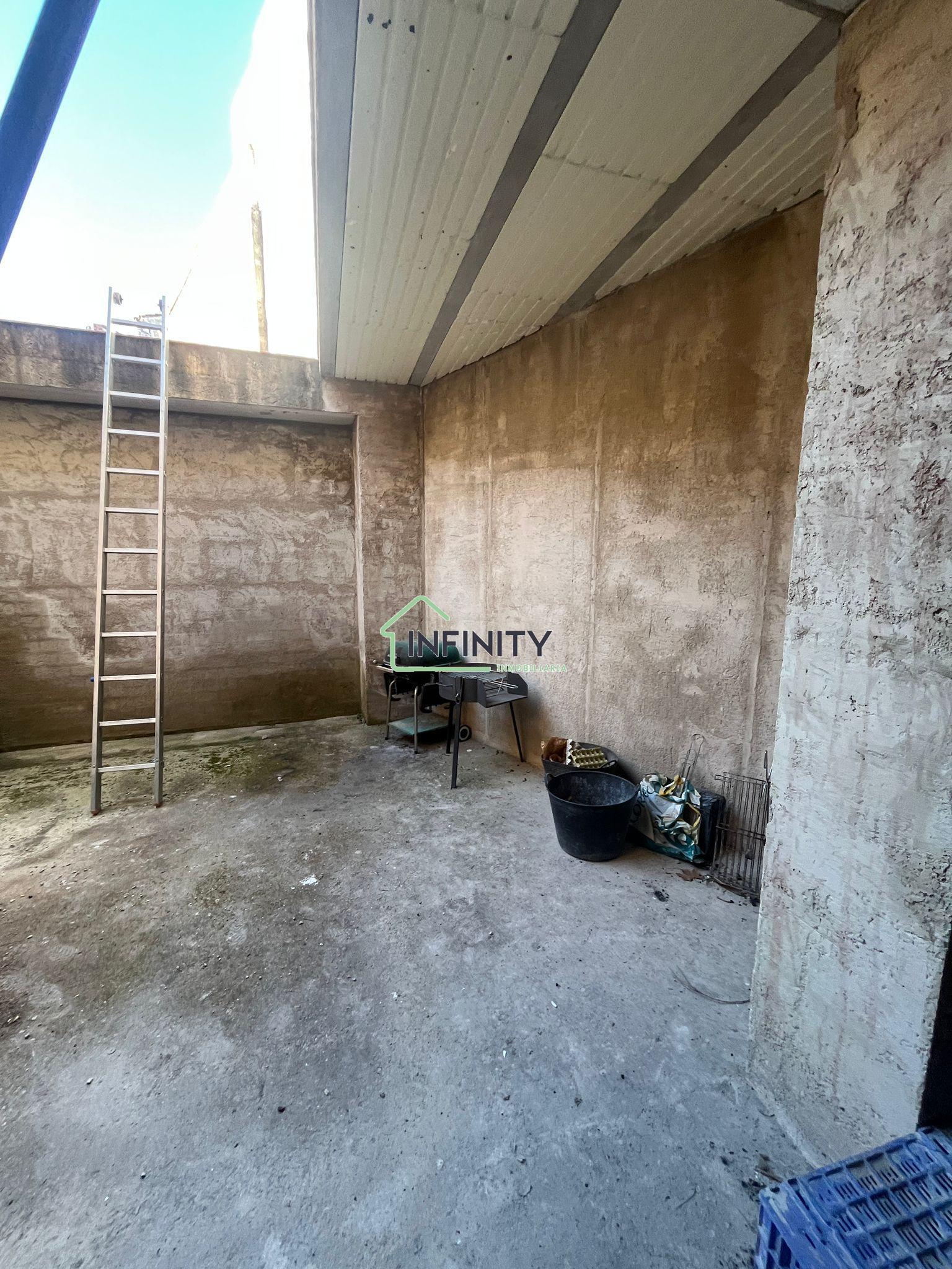 Venta de casa en Oliva