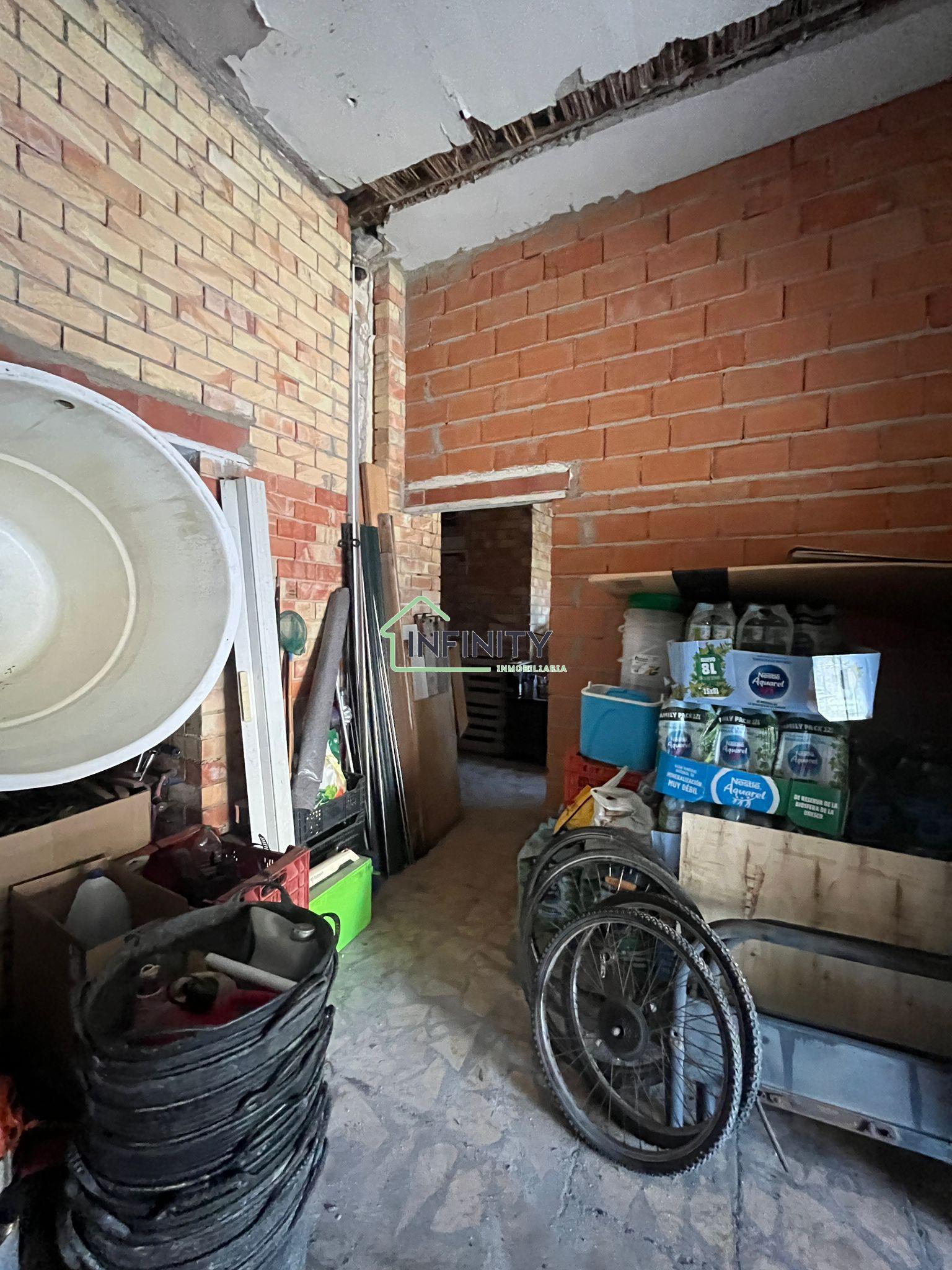 Venta de casa en Oliva