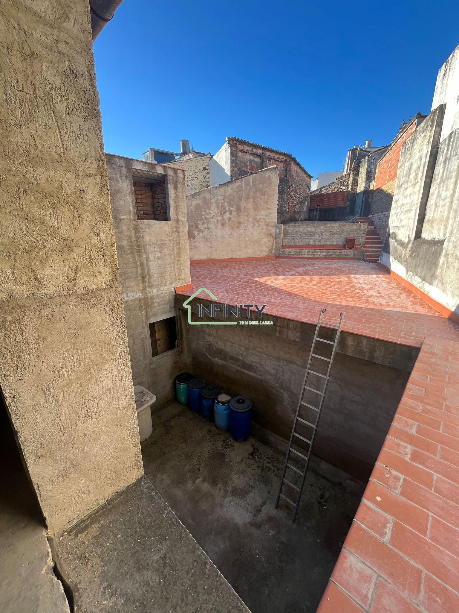 Venta de casa en Oliva