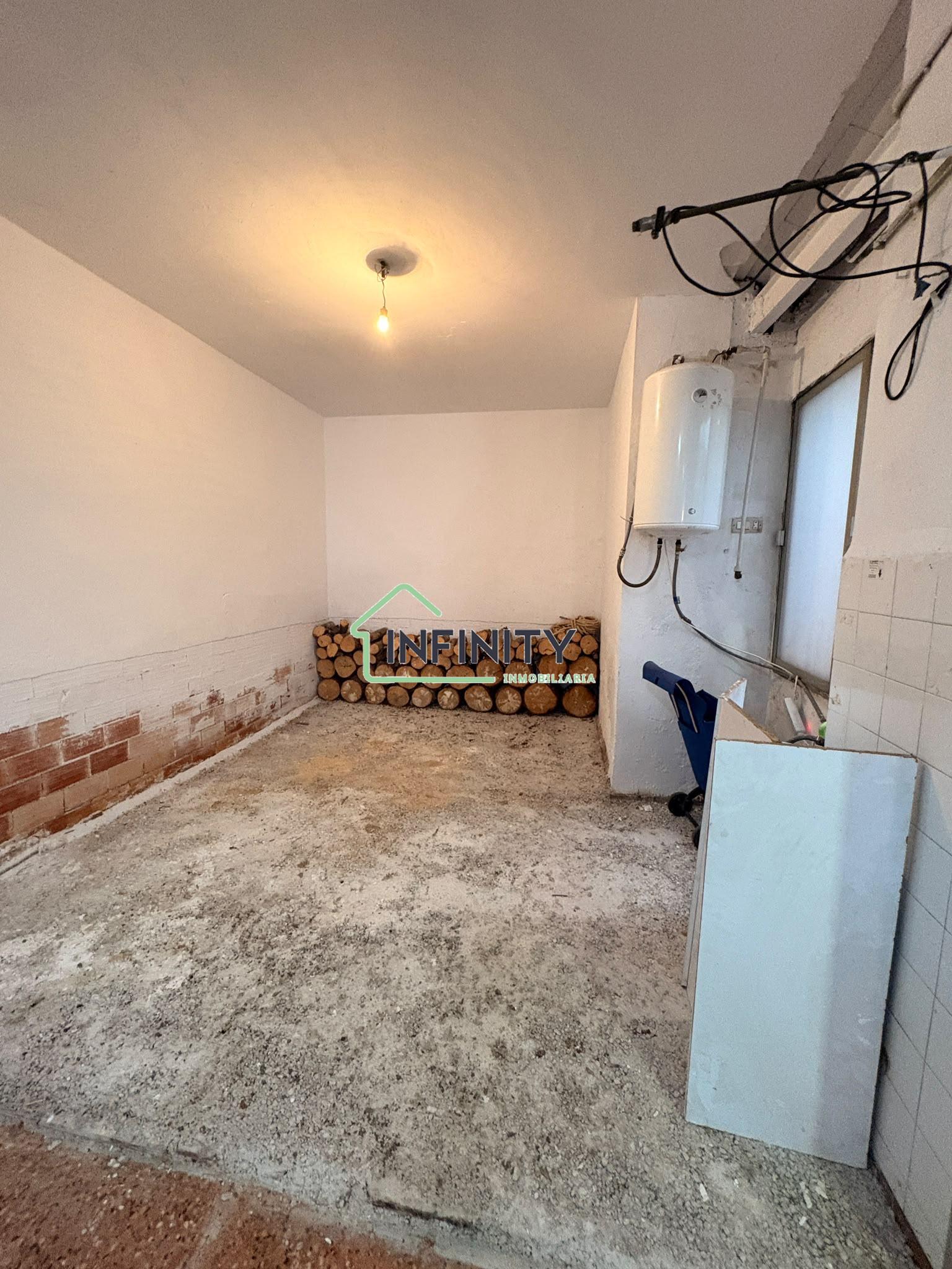 Venta de casa en La Font d en Carròs