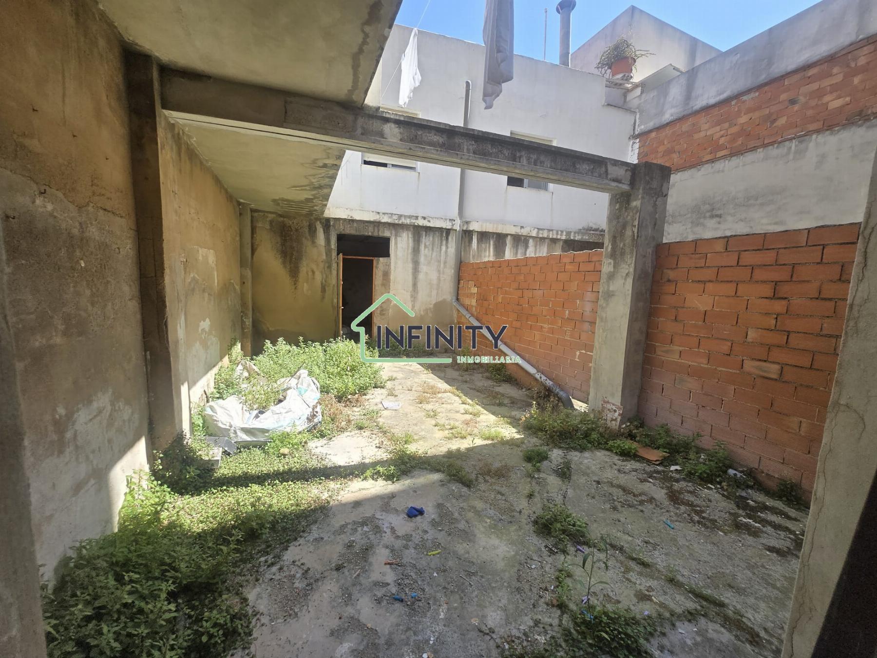 Venta de planta baja en Gandia
