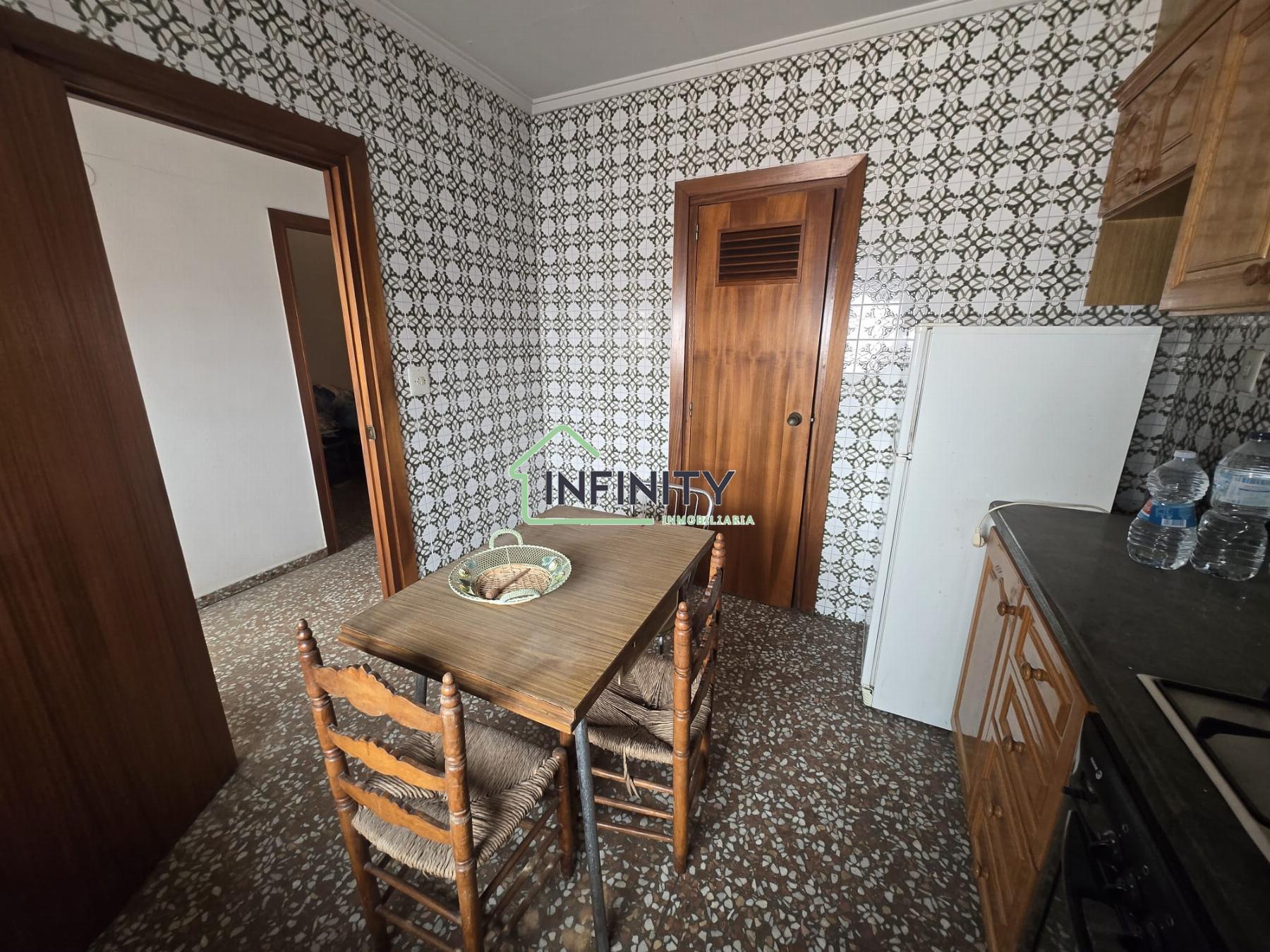Venta de casa en La Font d en Carròs