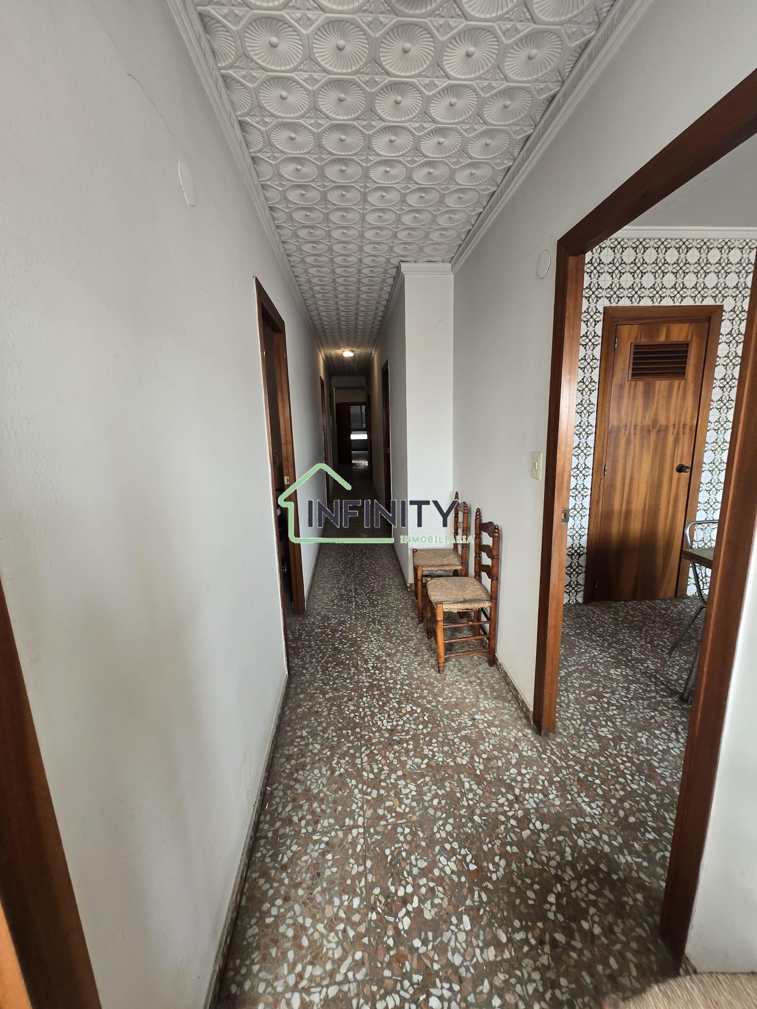 Venta de casa en La Font d en Carròs