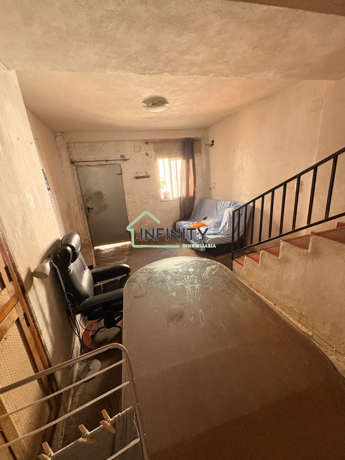 Venta de casa en Oliva