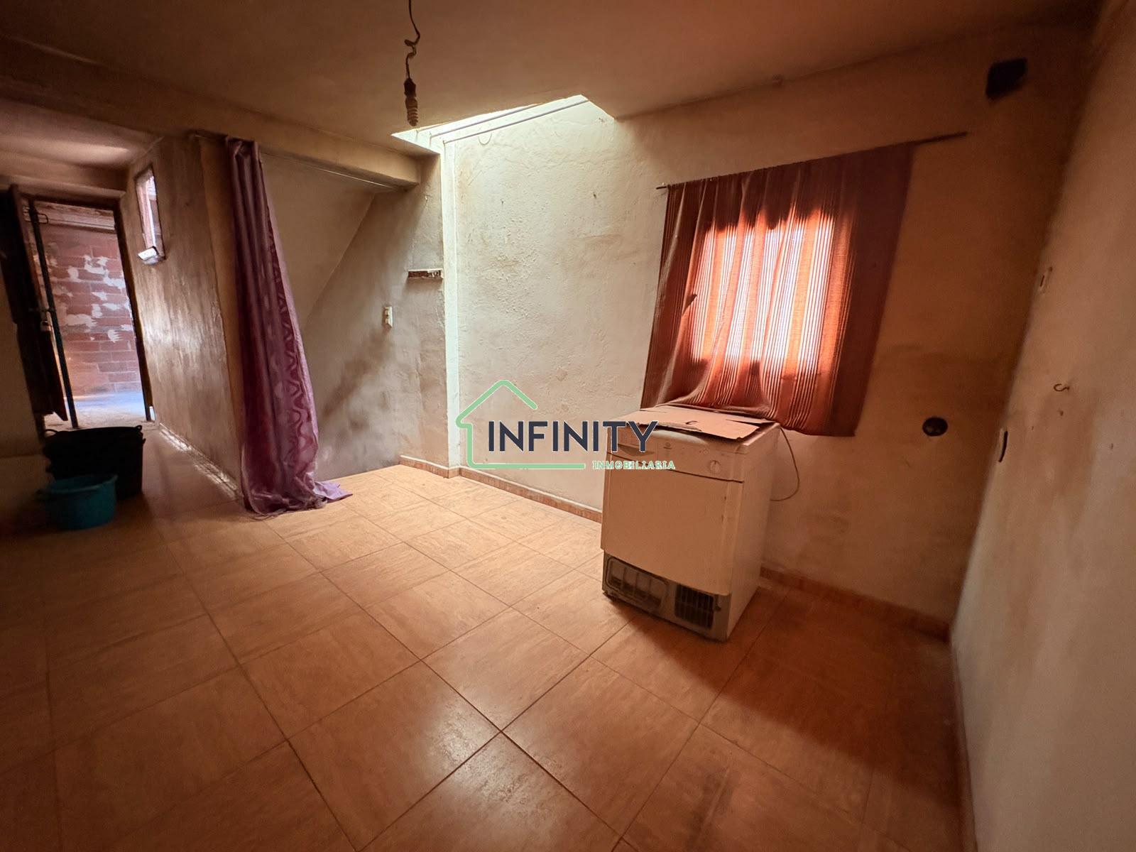 Venta de casa en Oliva