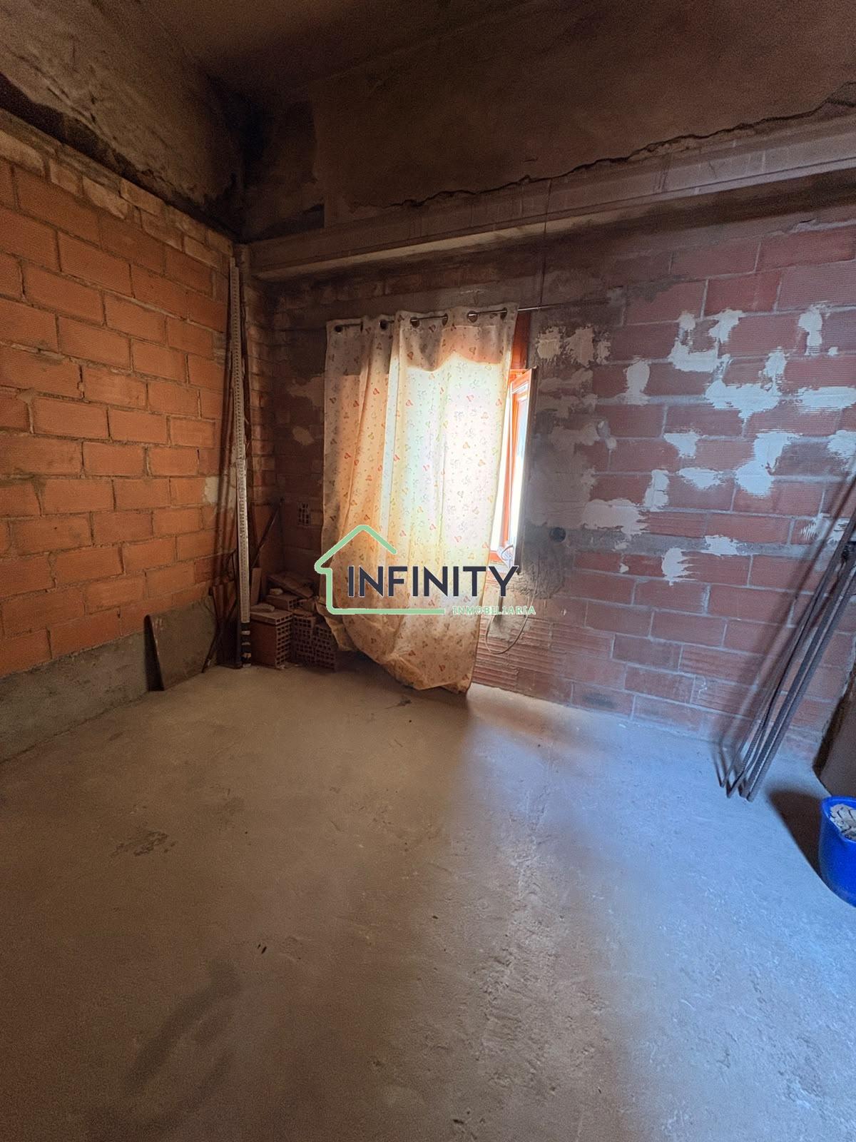 Venta de casa en Oliva