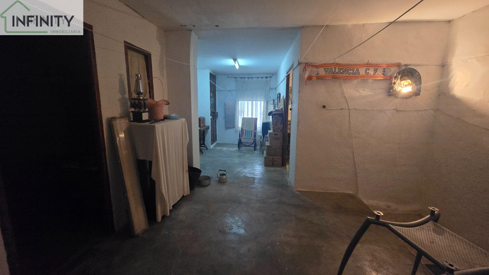 Venta de casa en Llutxent