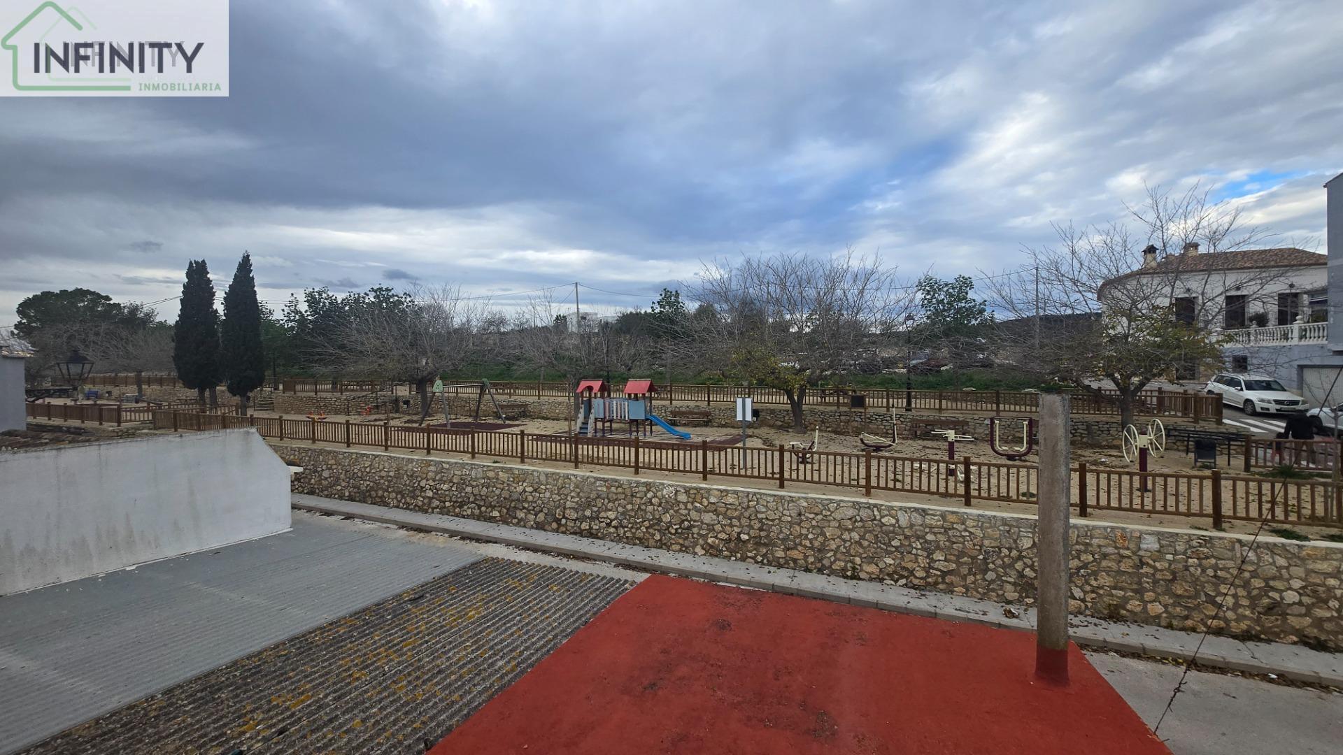 Venta de casa en Llutxent