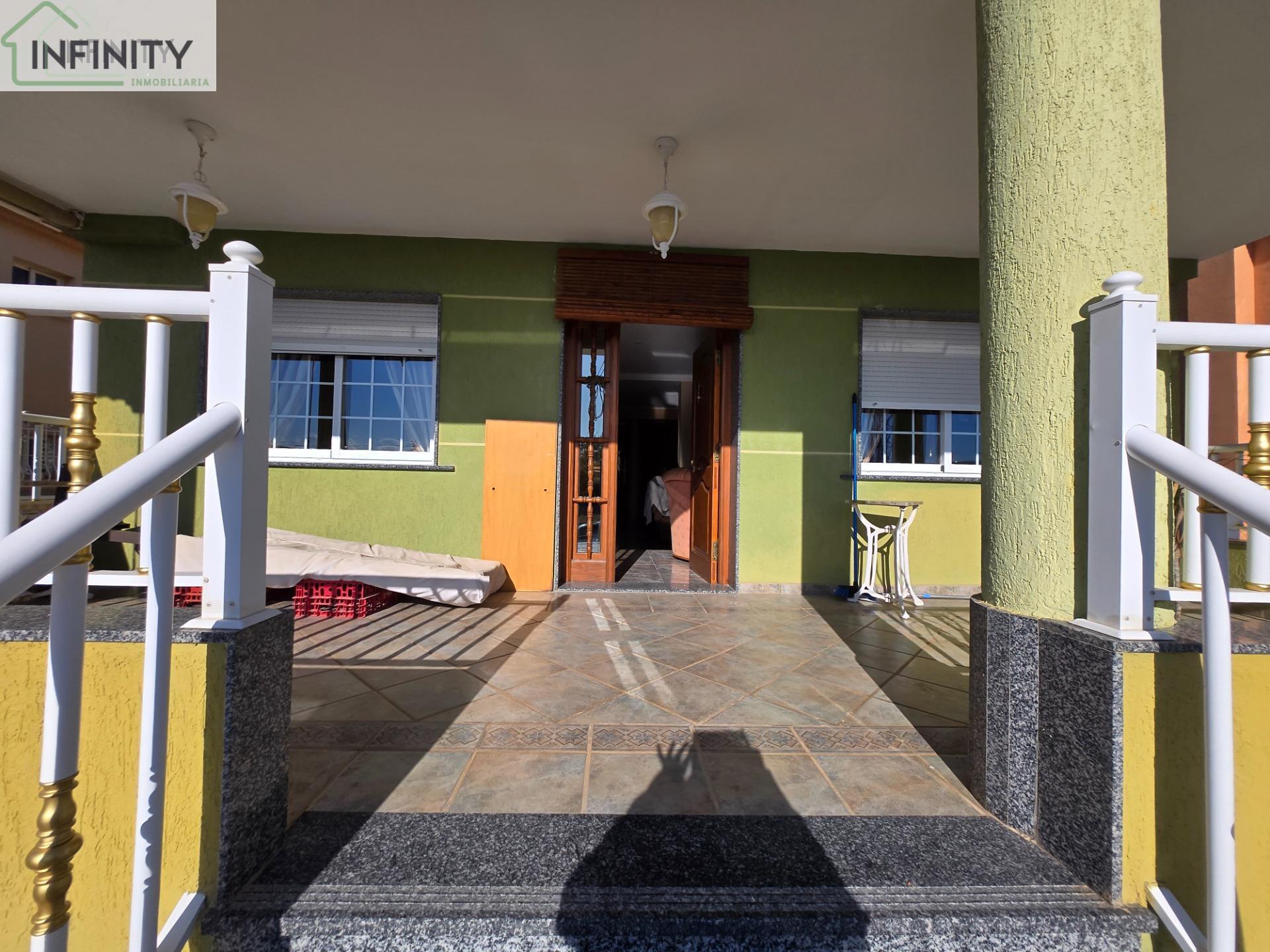 Venta de villa en Daimús