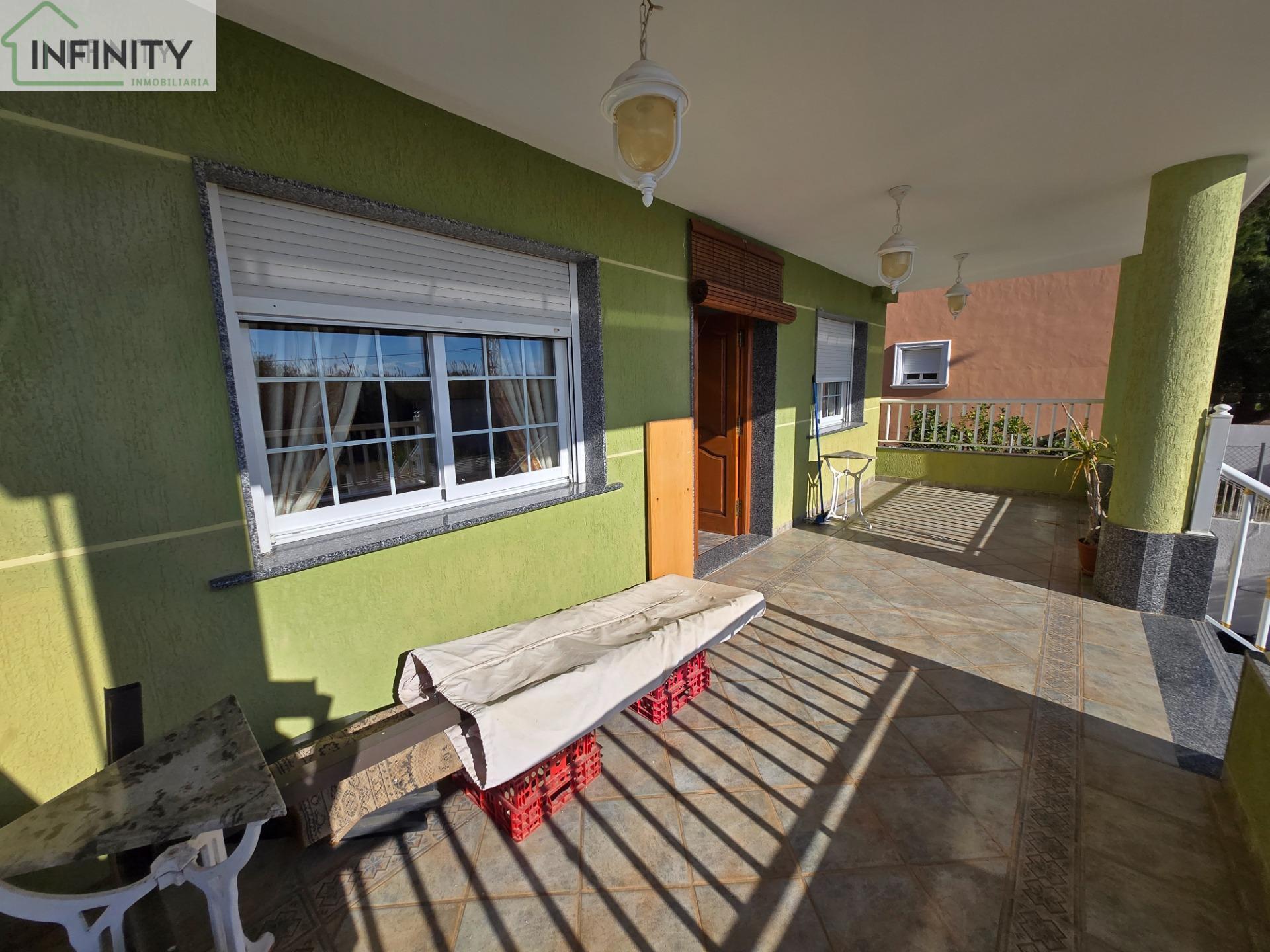 Venta de villa en Daimús