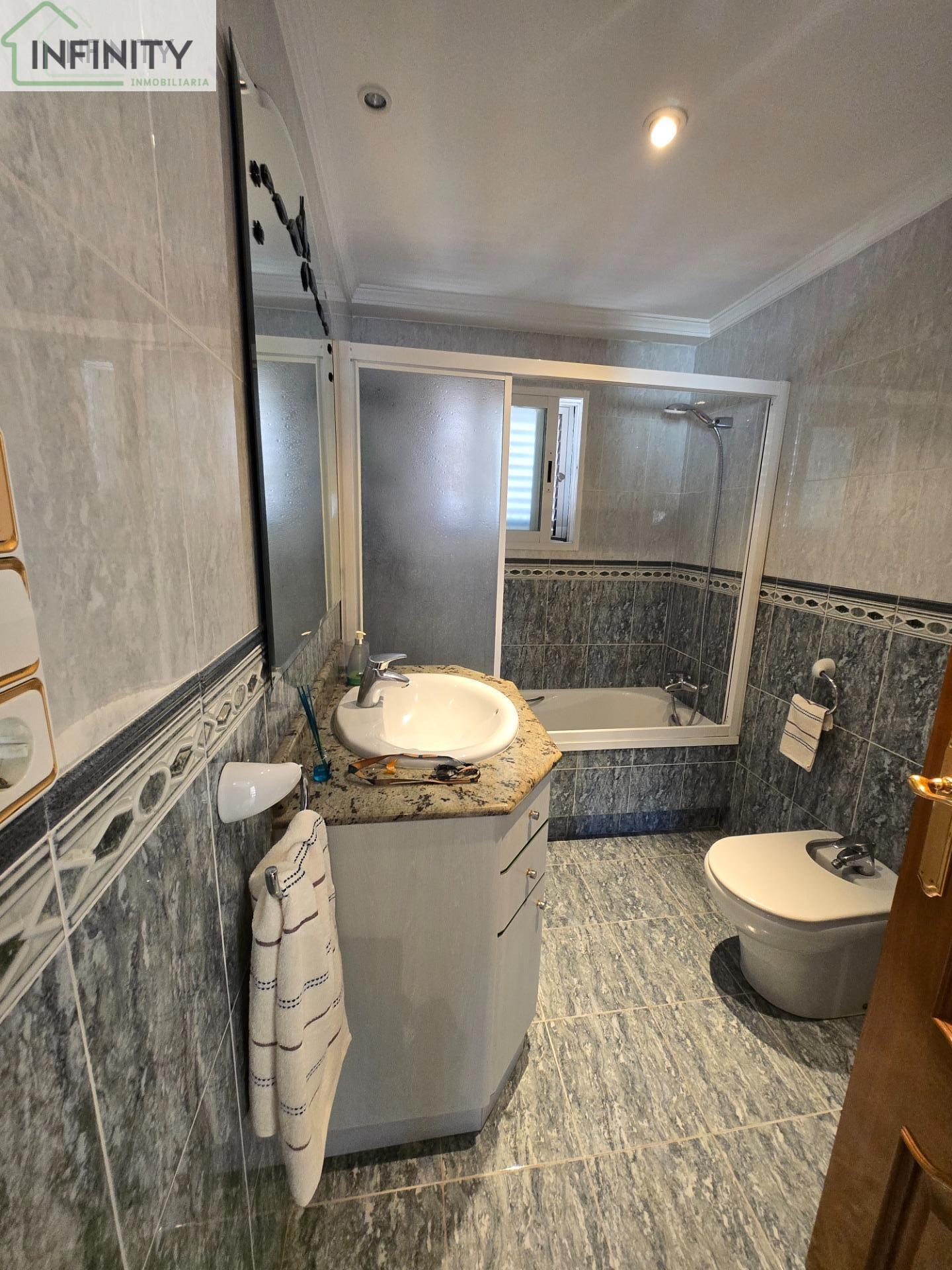 Venta de villa en Daimús