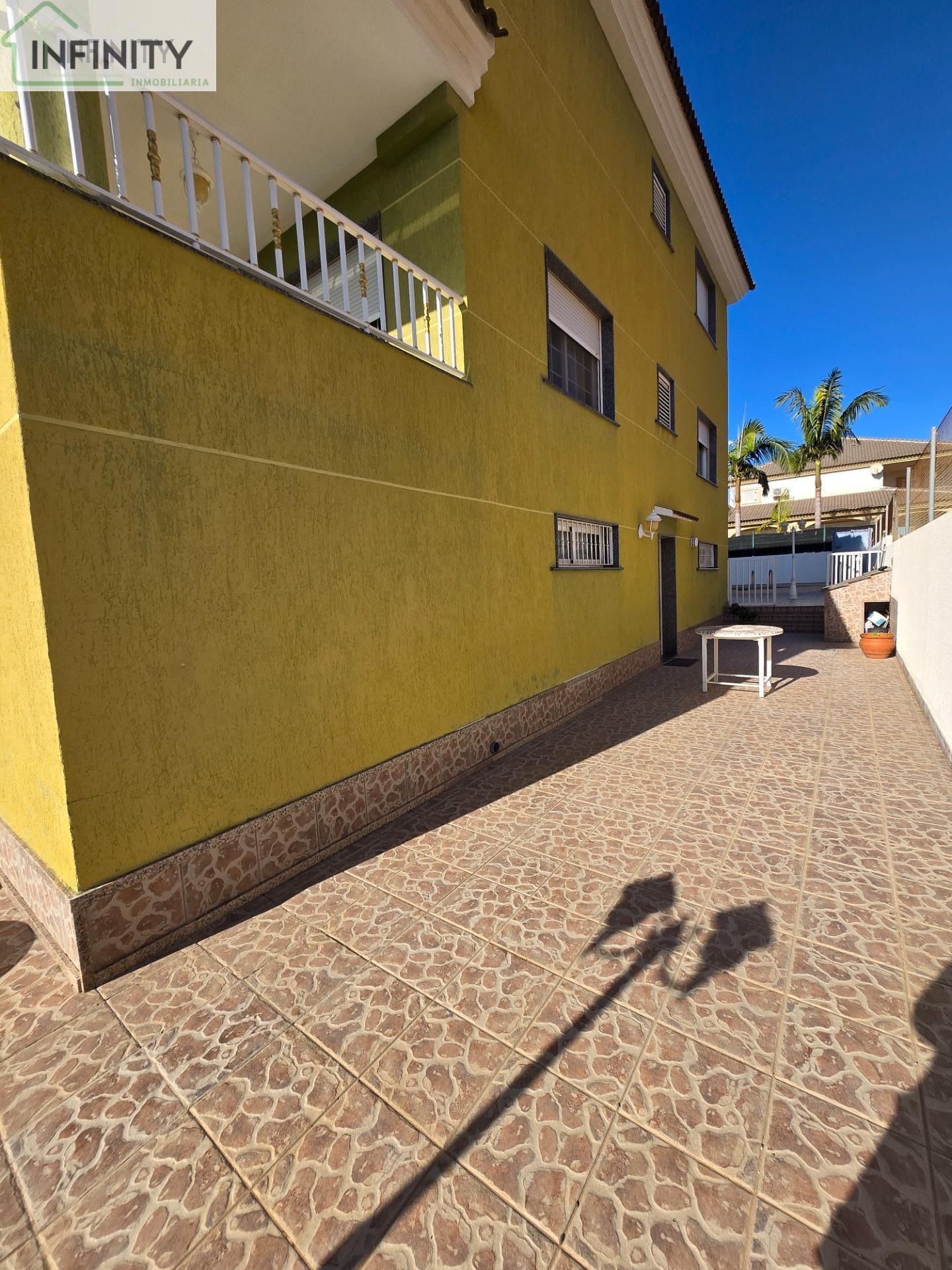Venta de villa en Daimús