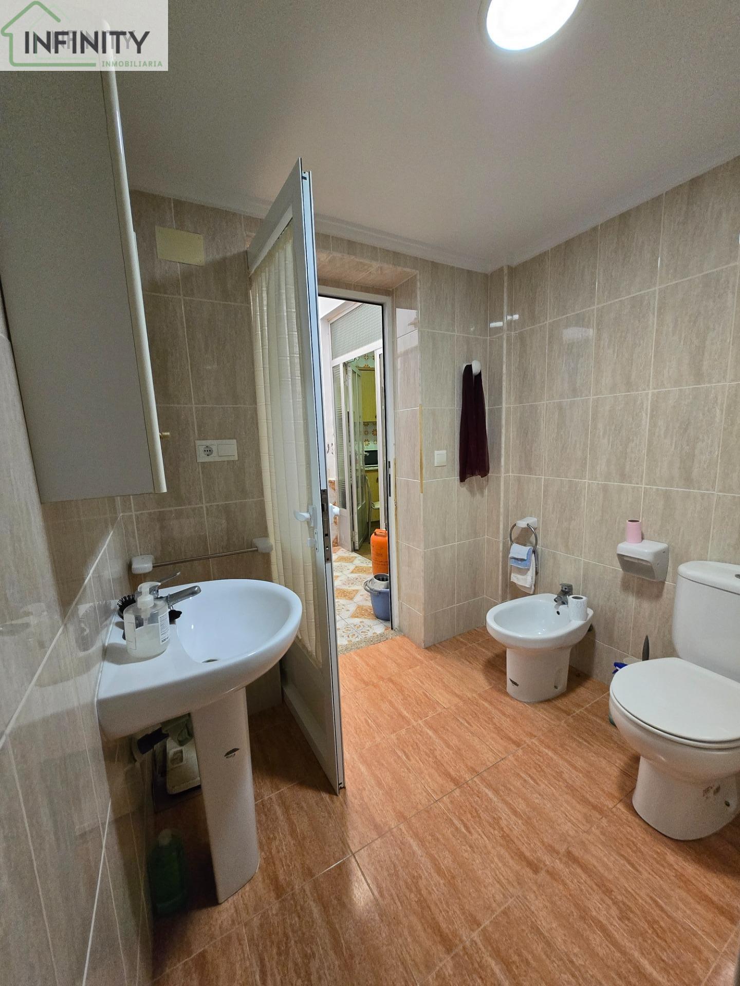 Venta de casa en La Font d en Carròs