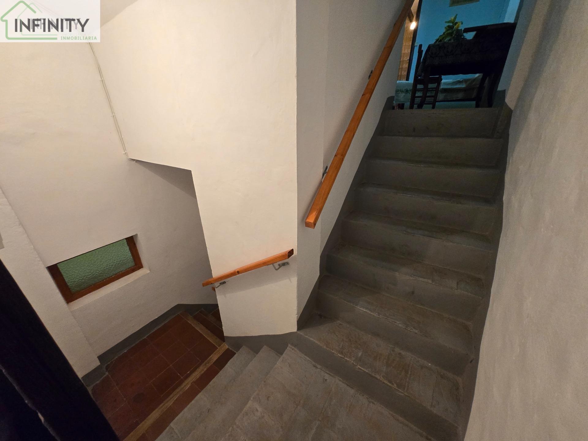 Venta de casa en La Font d en Carròs
