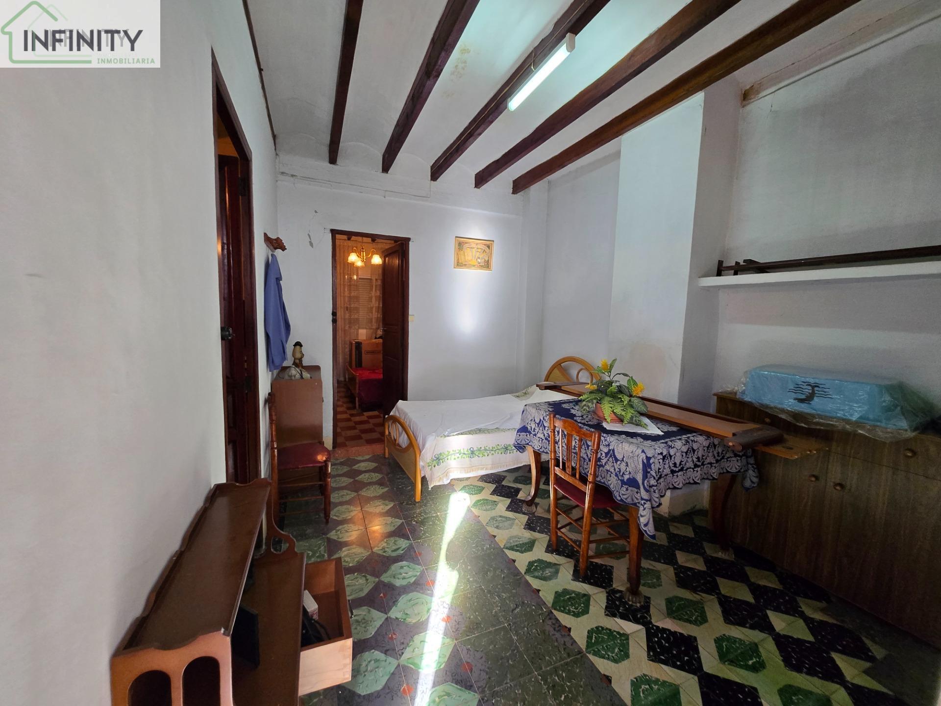 Venta de casa en La Font d en Carròs