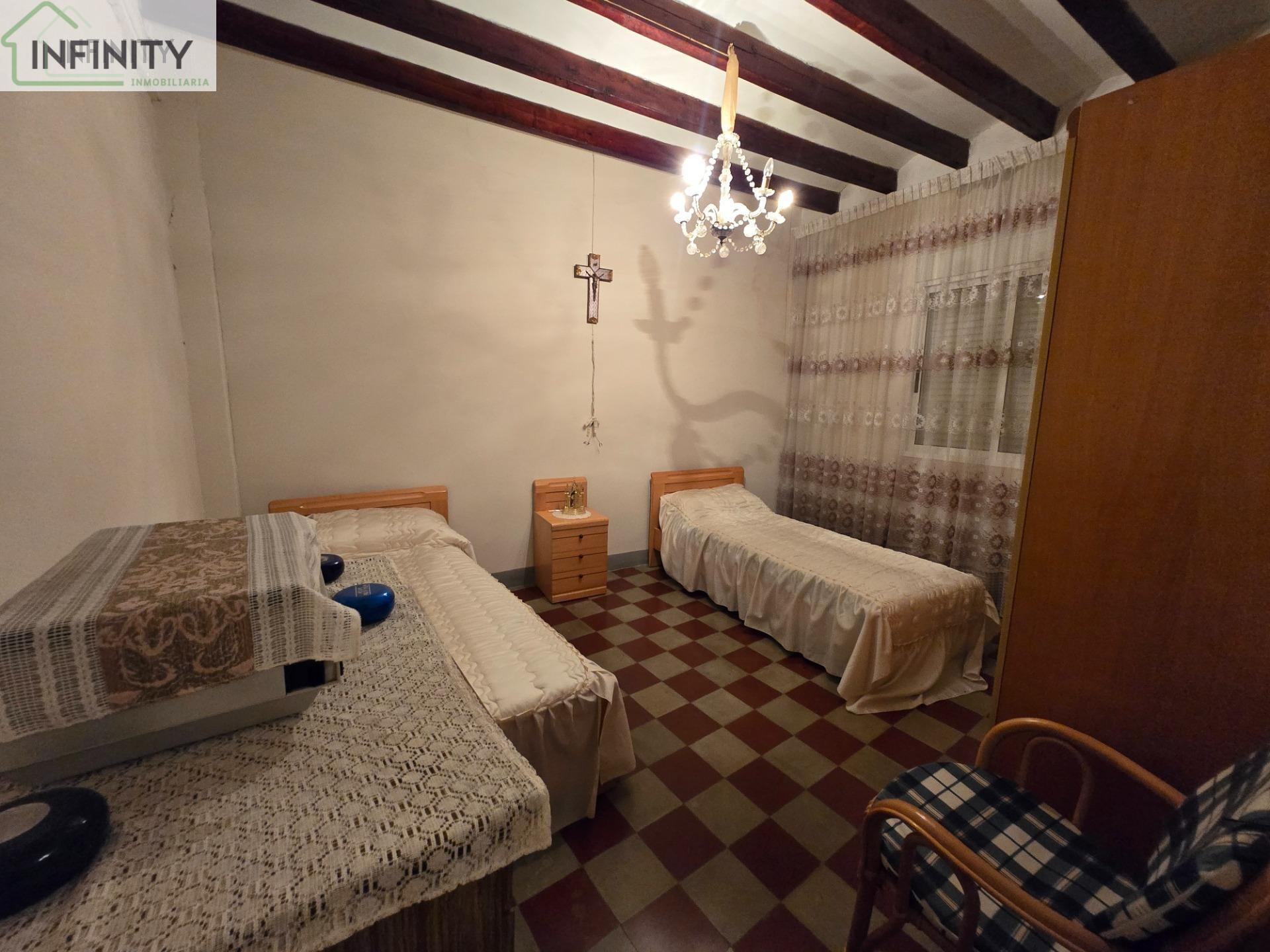Venta de casa en La Font d en Carròs