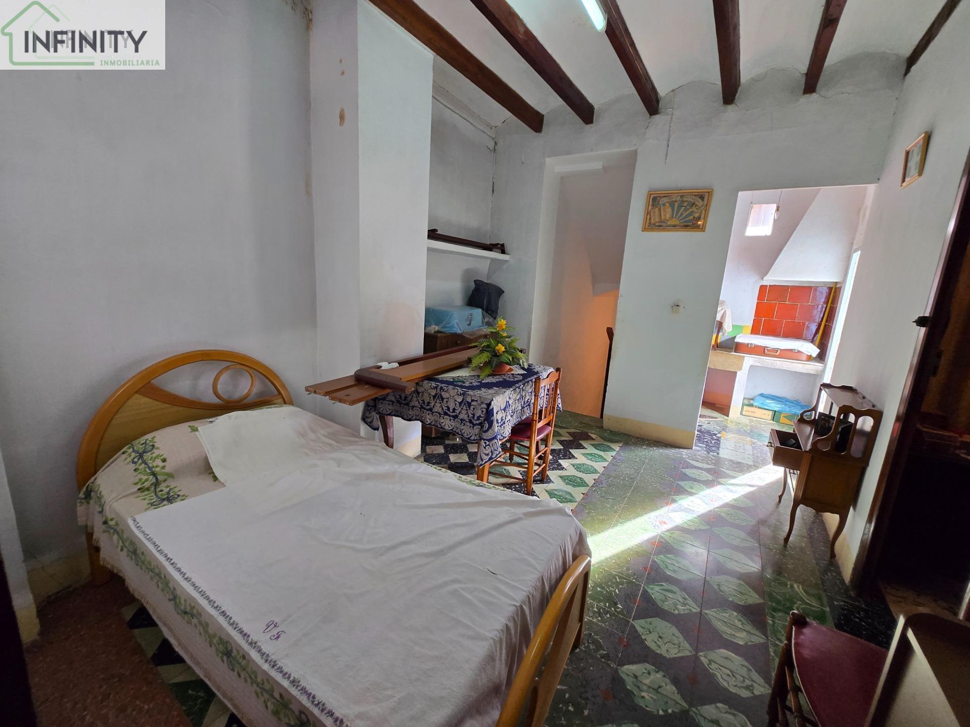Venta de casa en La Font d en Carròs
