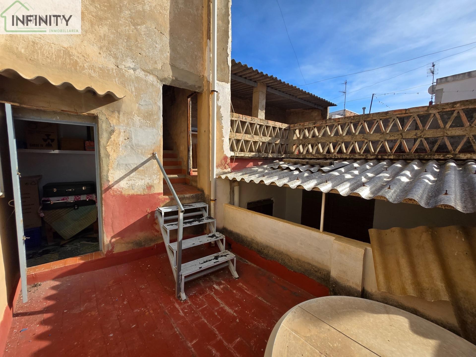 Venta de casa en La Font d en Carròs