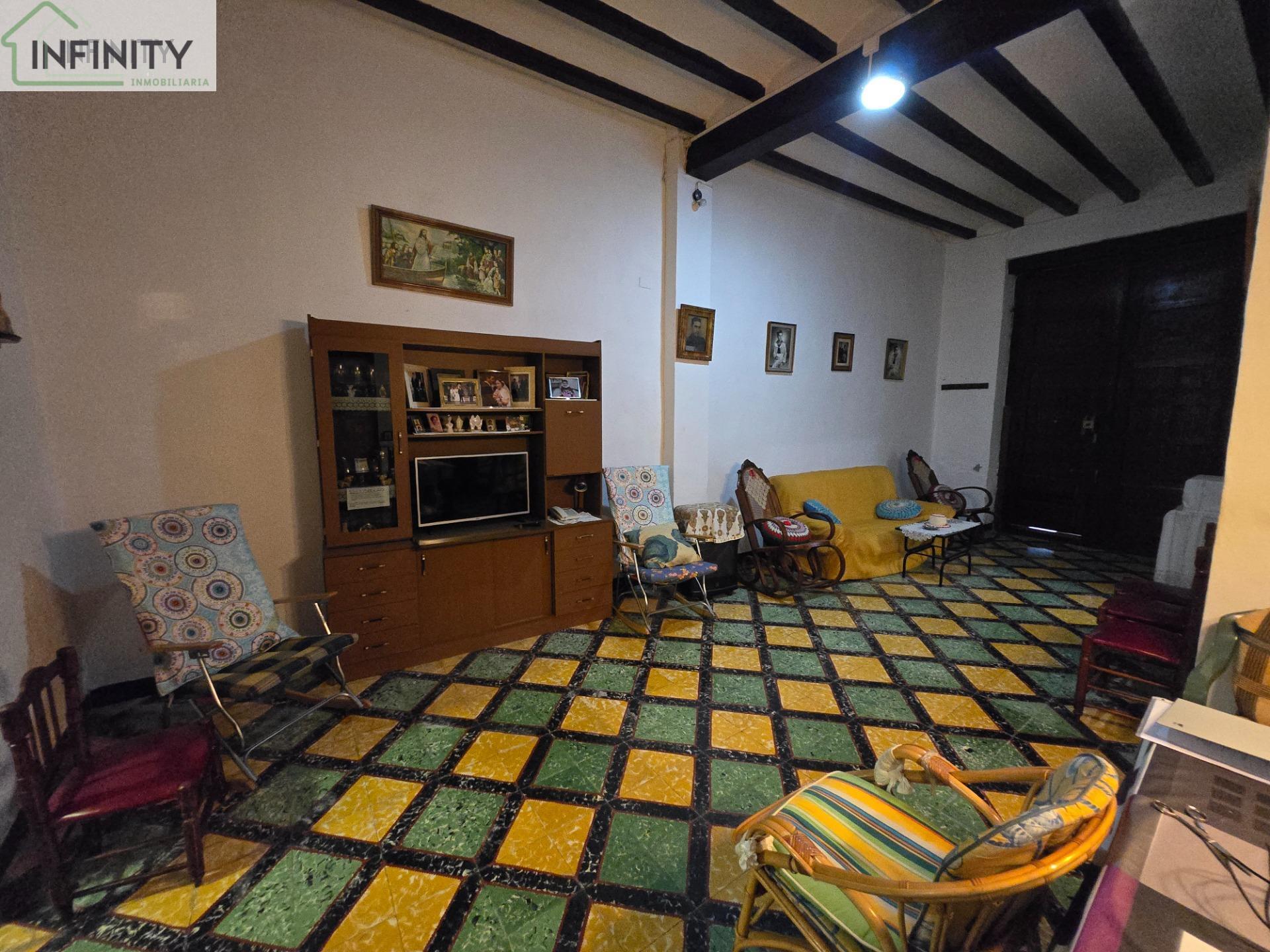 Venta de casa en La Font d en Carròs