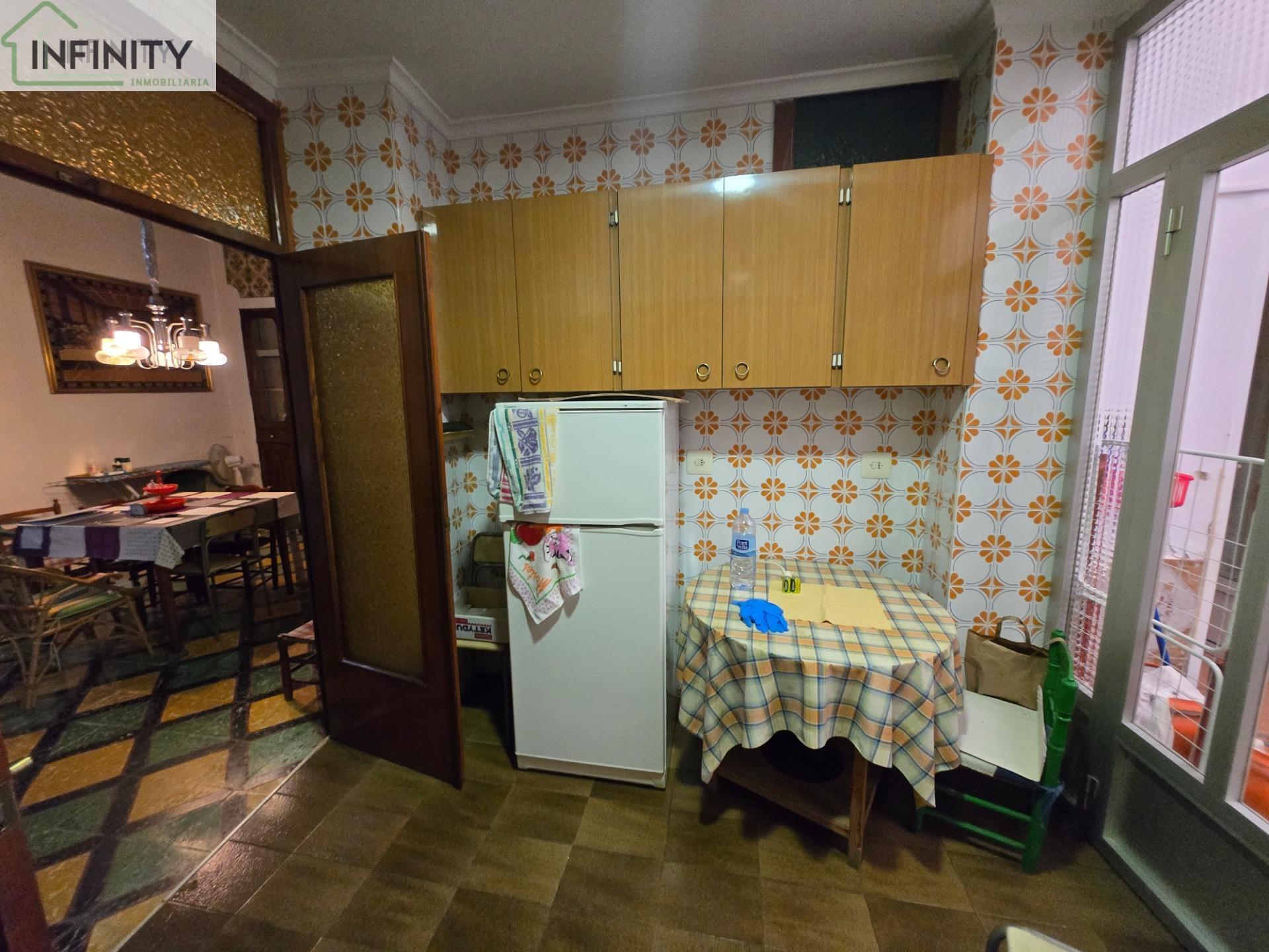 Venta de casa en La Font d en Carròs