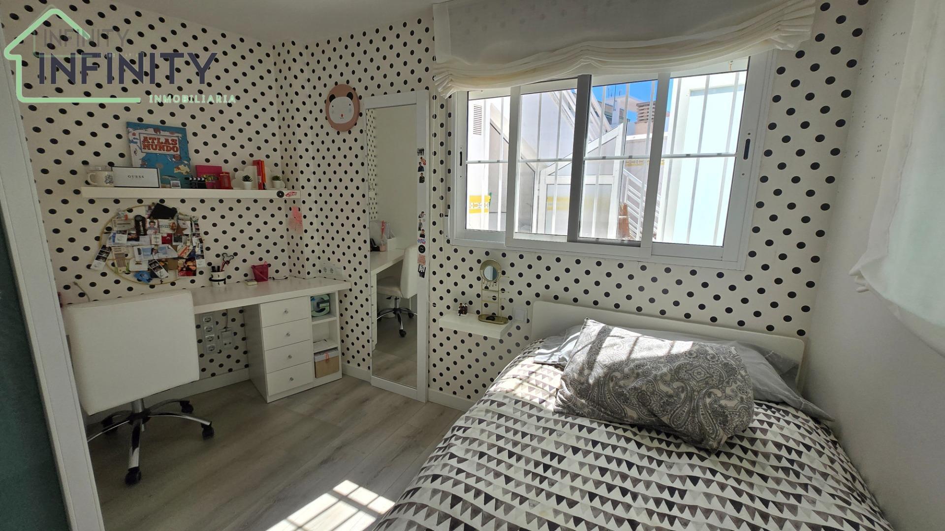Venta de casa en La Font d en Carròs