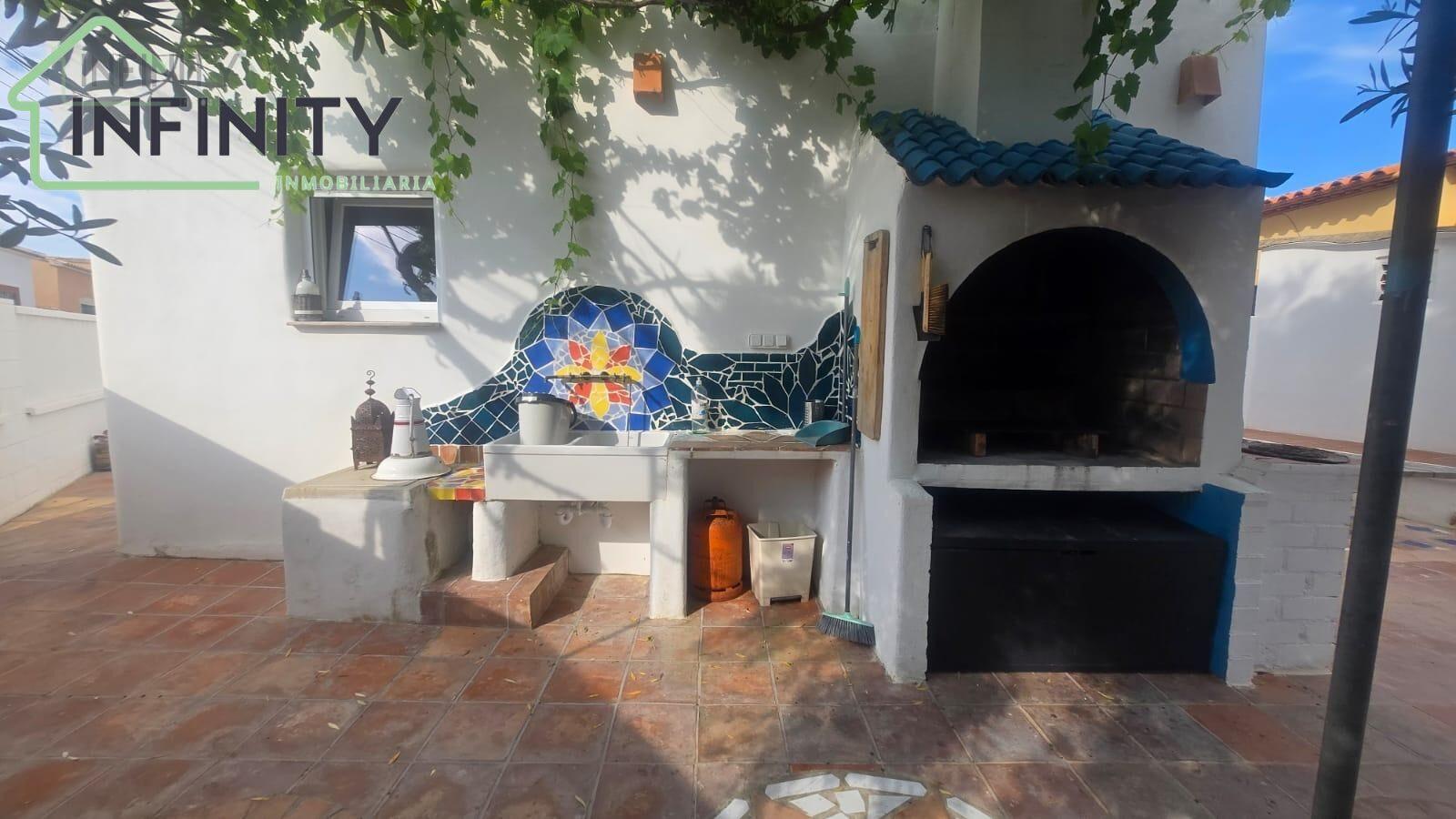 Venta de casa en Oliva