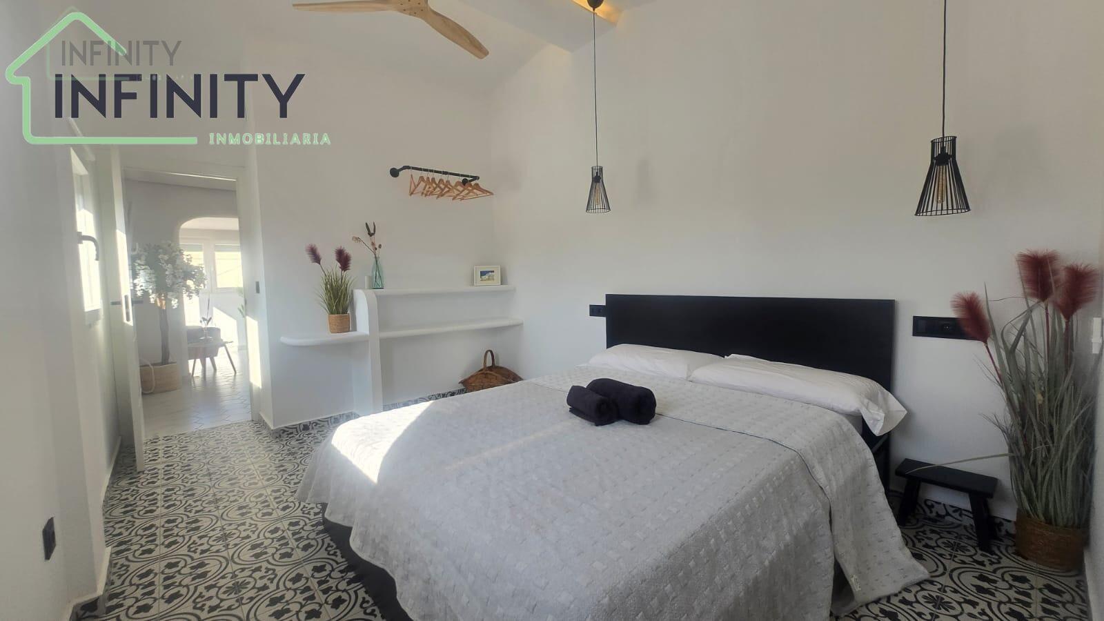 Venta de casa en Oliva