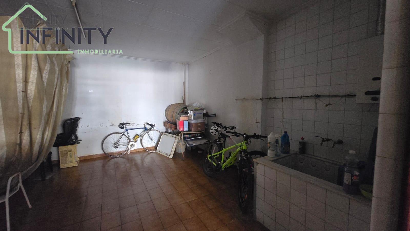 Venta de local en La Font d en Carròs