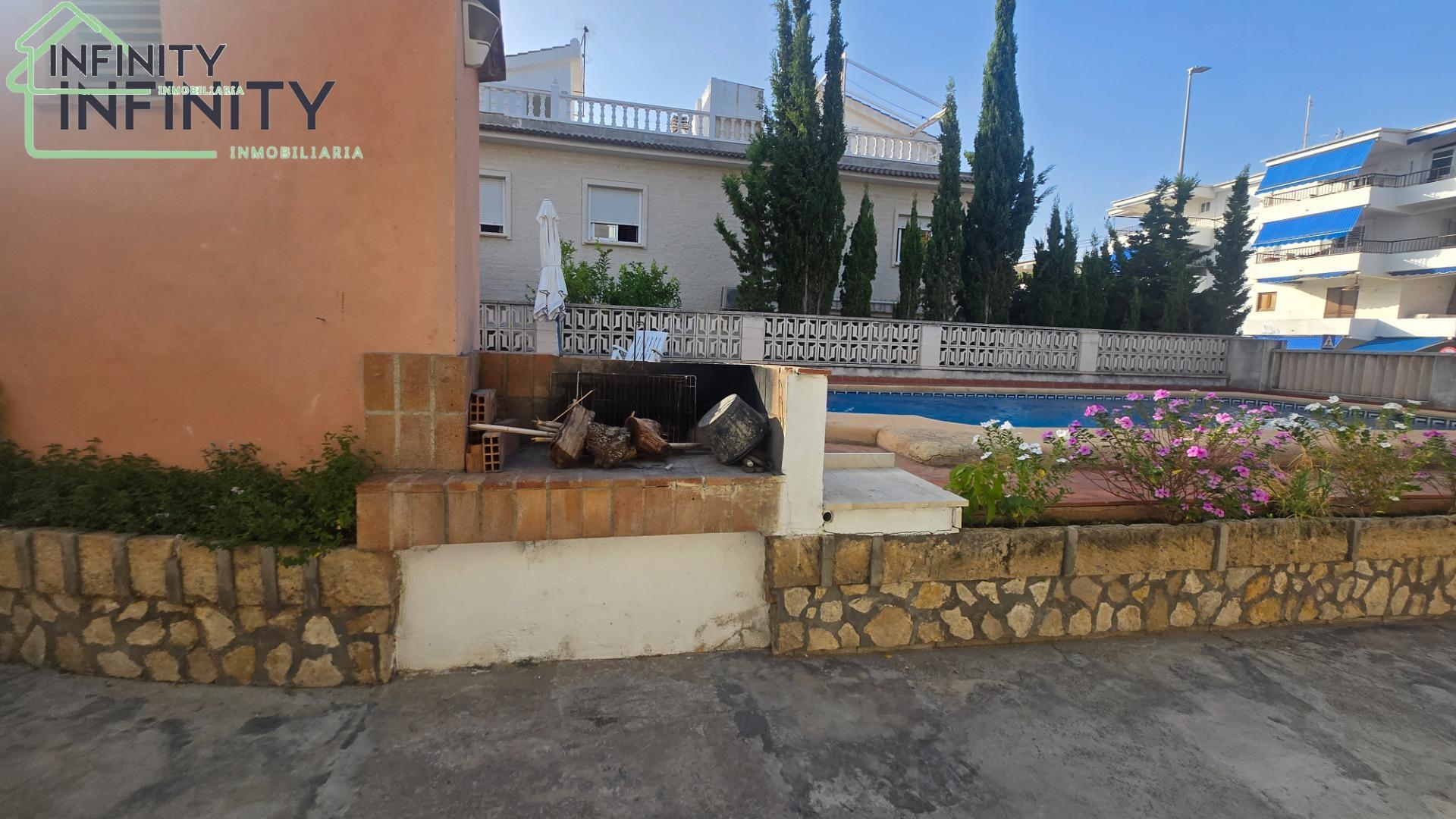 Venta de chalet en Oliva