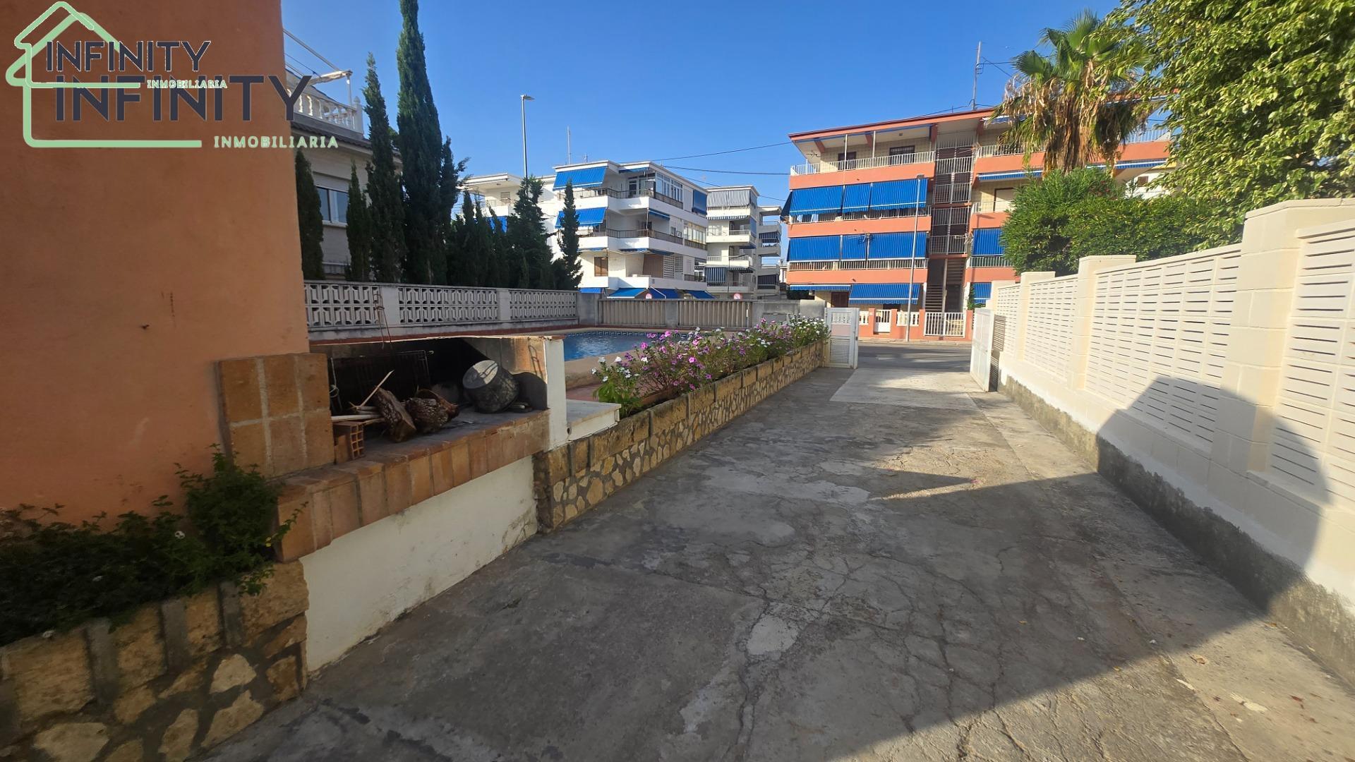 Venta de chalet en Oliva