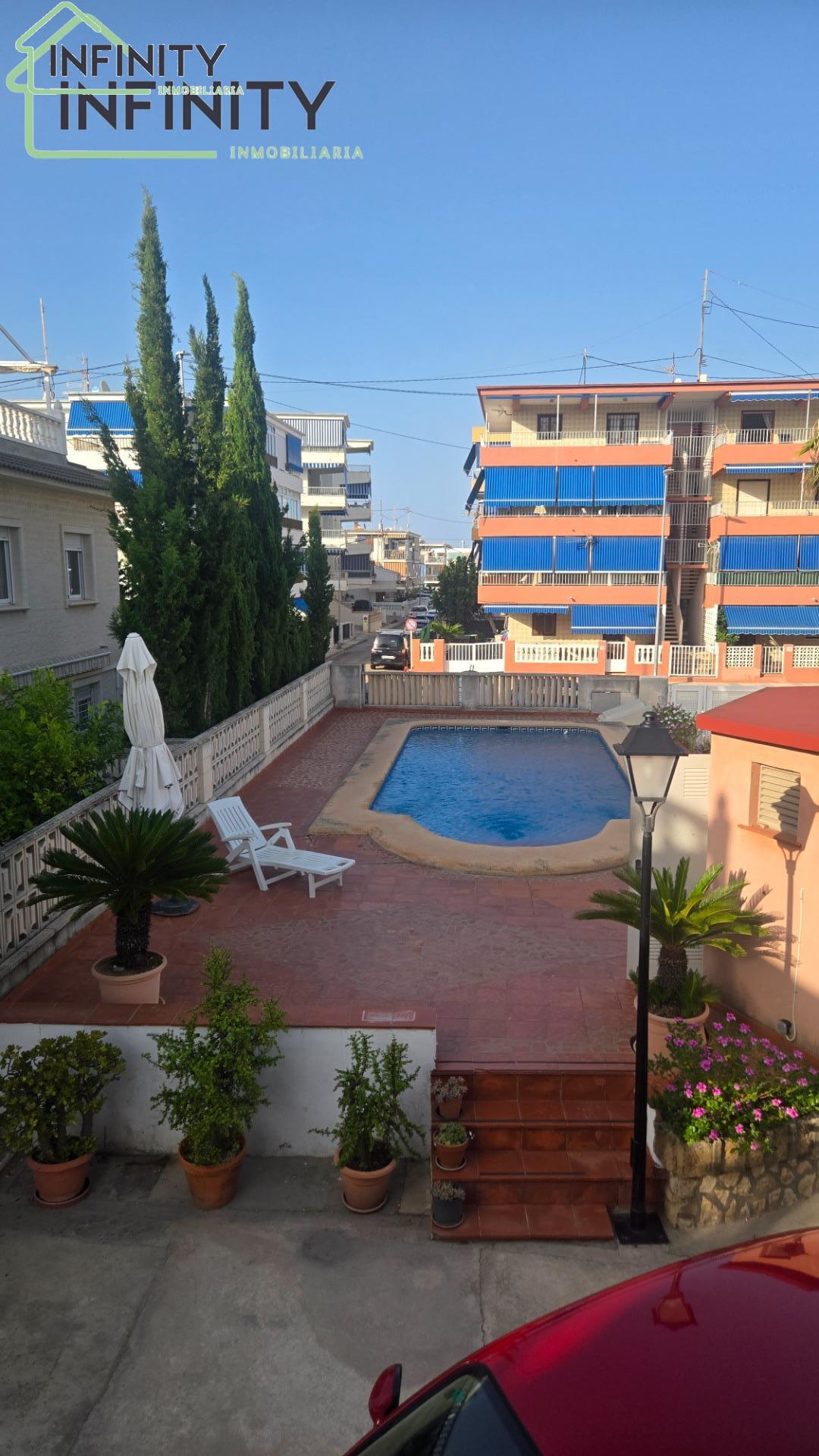 Venta de chalet en Oliva