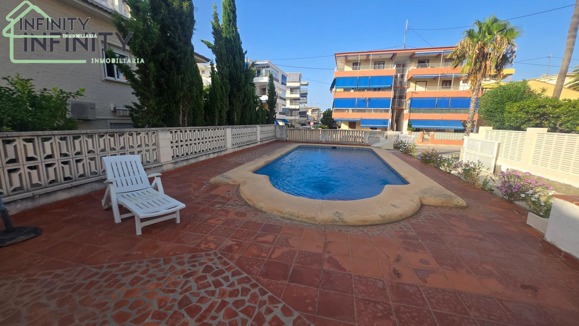 Venta de chalet en Oliva