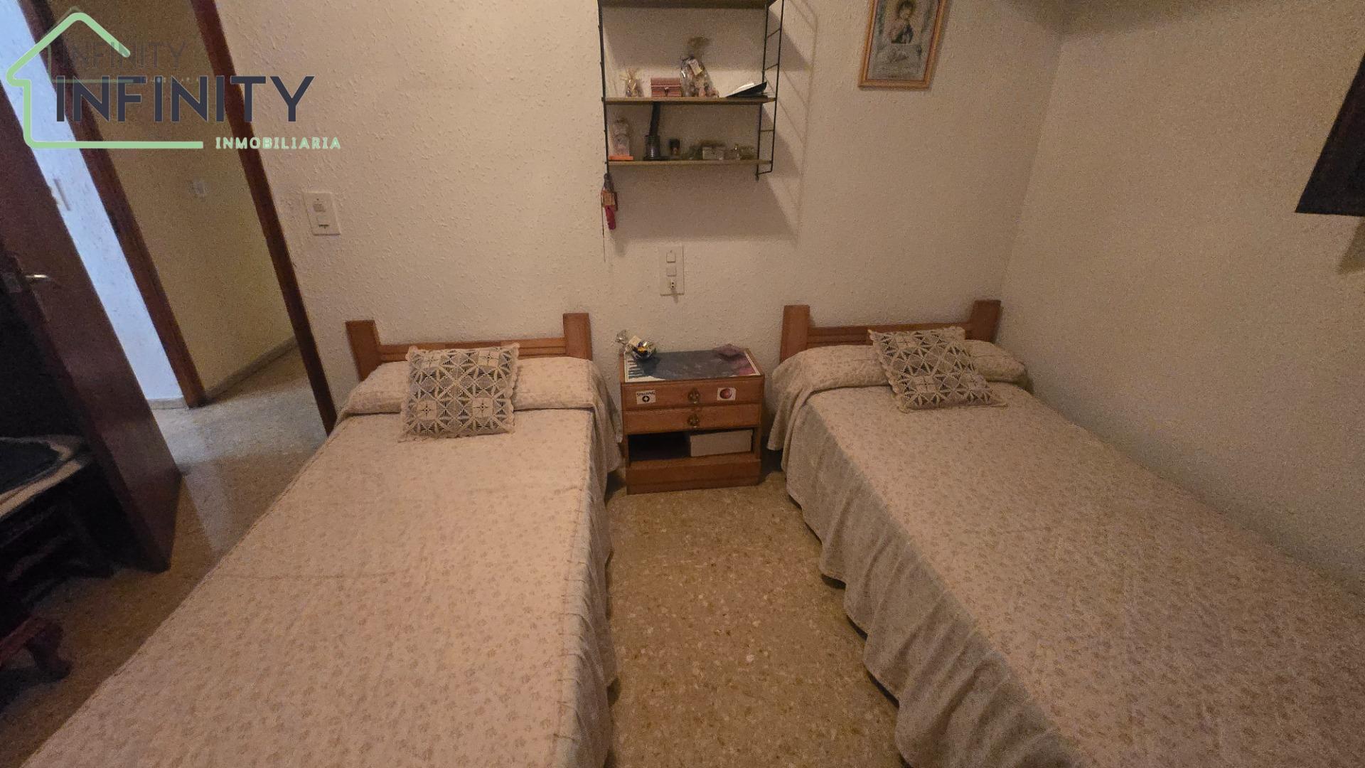 Venta de casa en Oliva