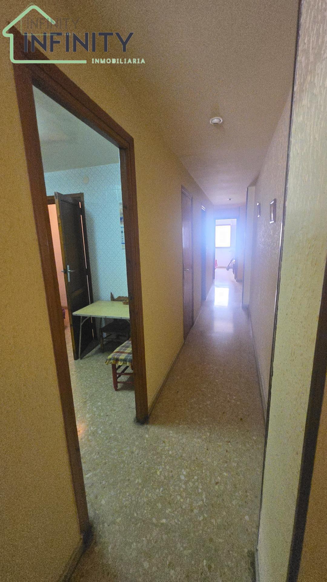 Venta de casa en Oliva