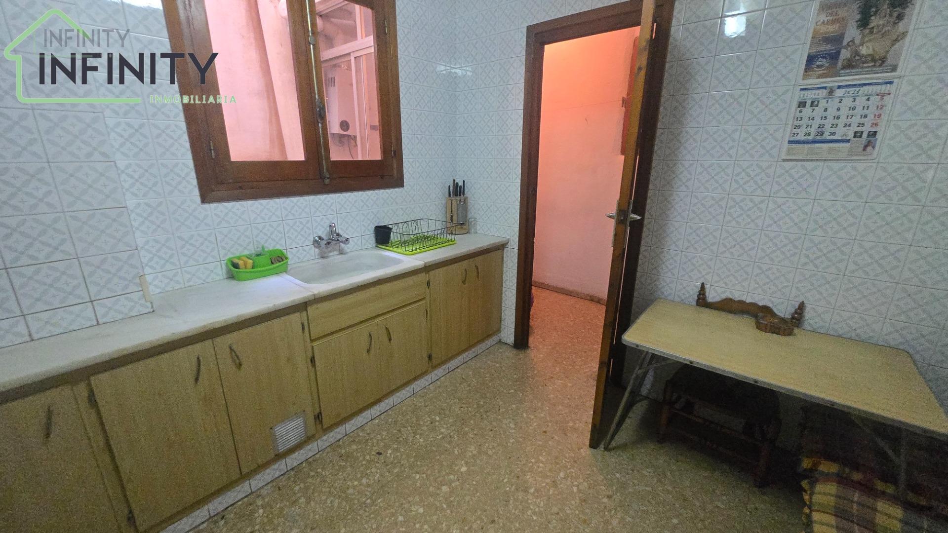 Venta de casa en Oliva