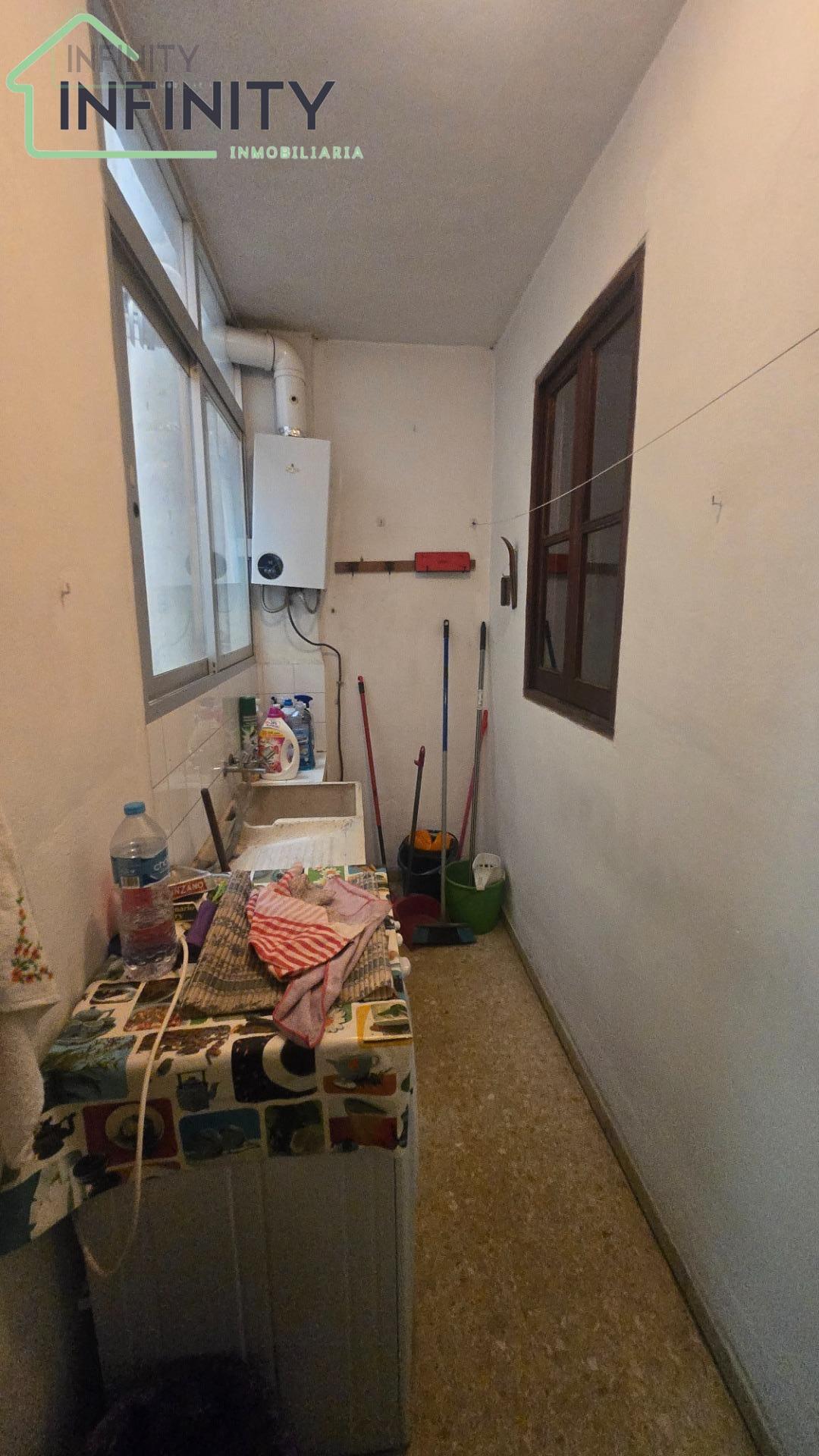 Venta de casa en Oliva