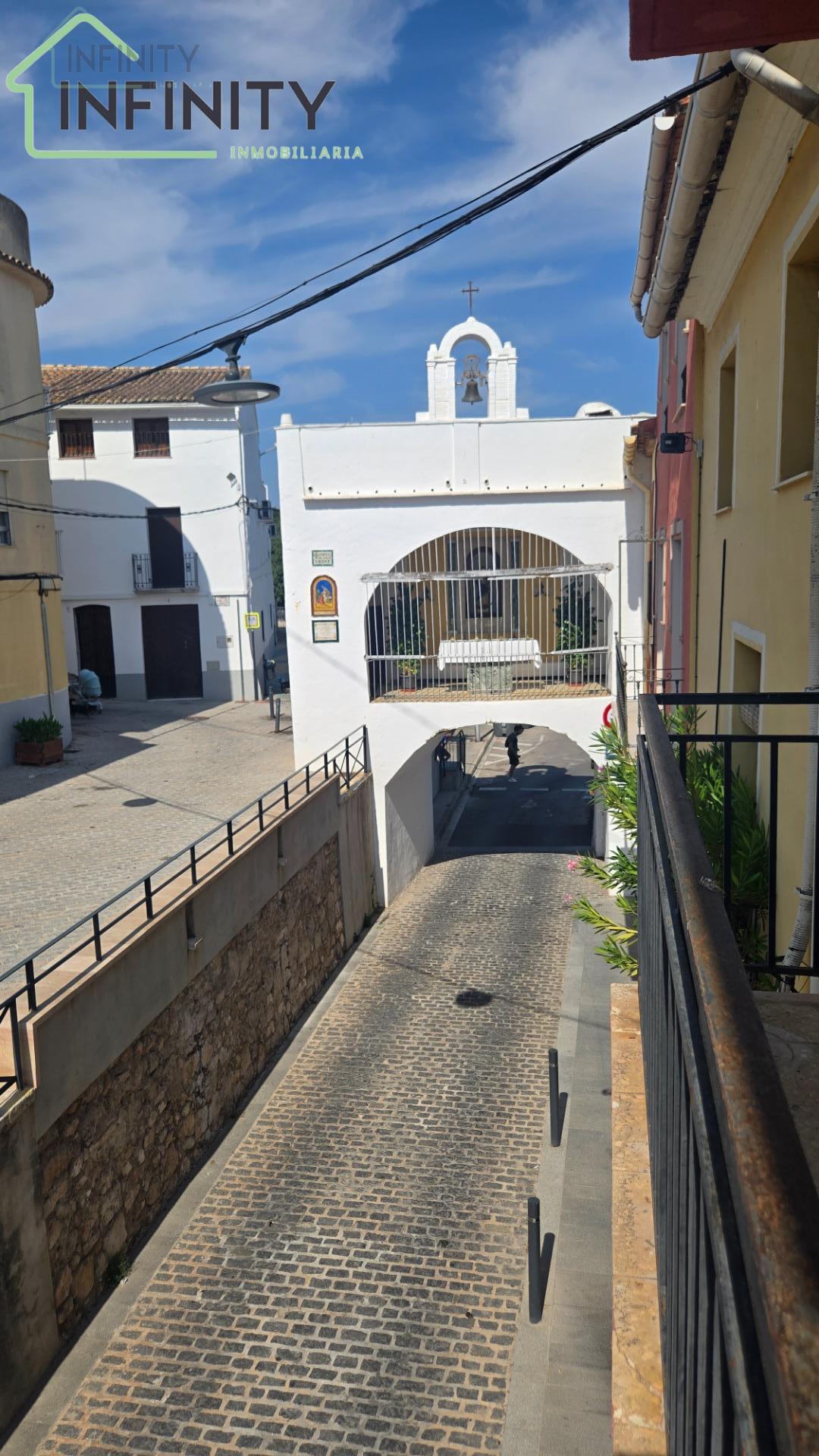 Venta de casa en Oliva