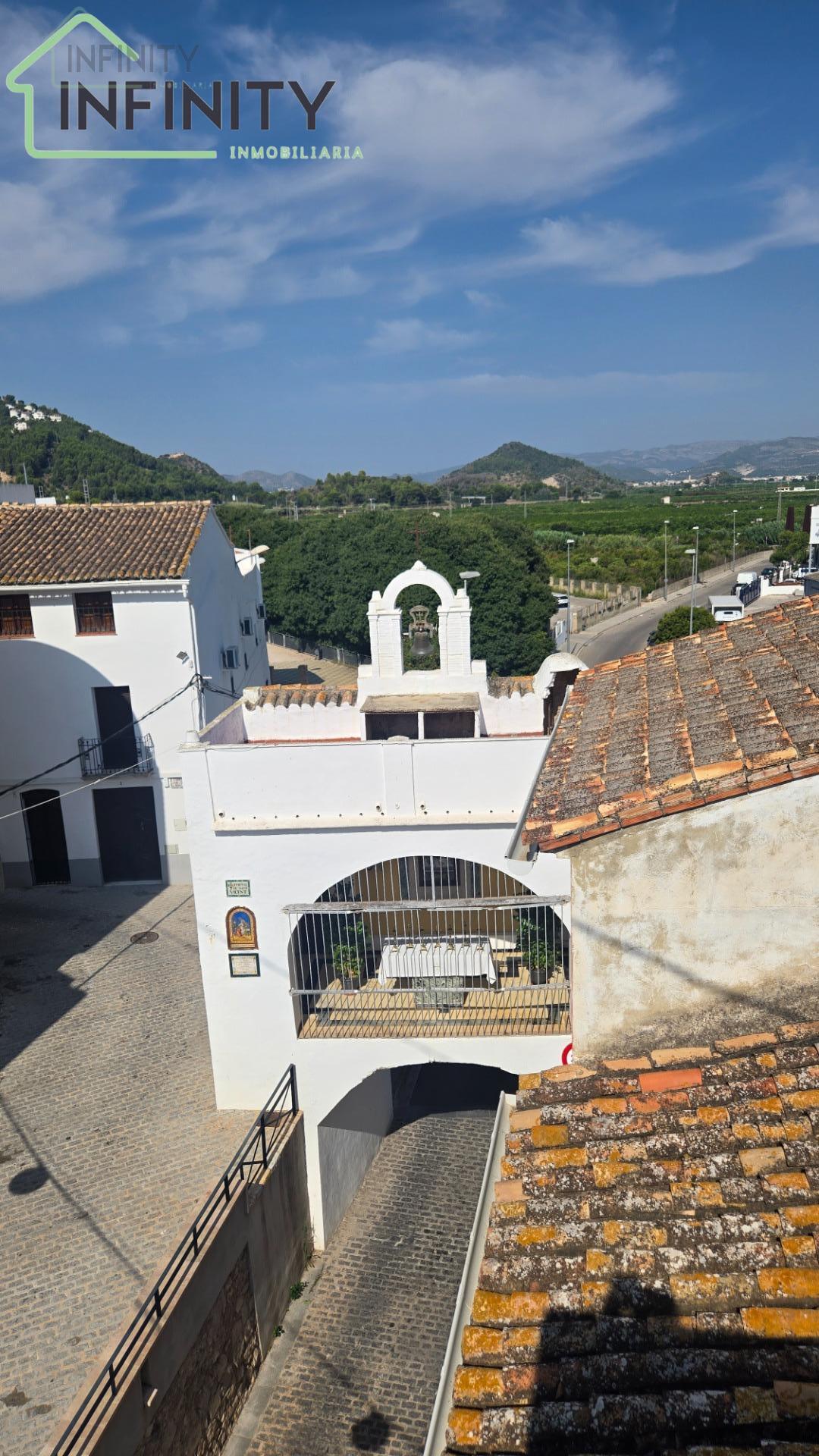 Venta de casa en Oliva