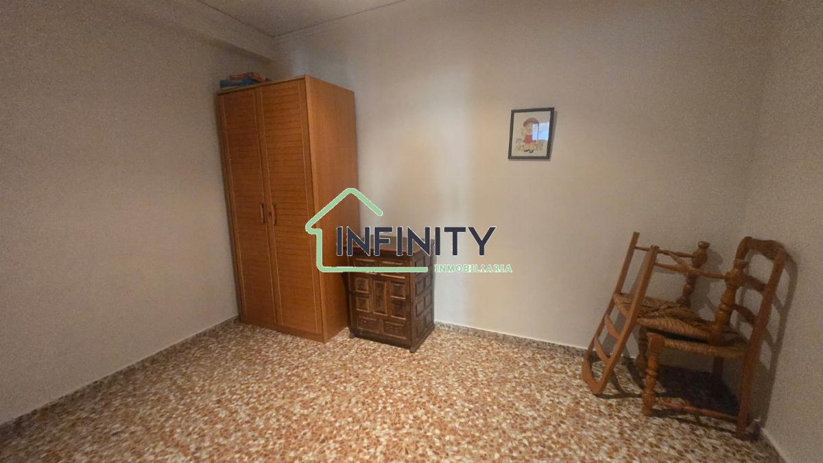 Venta de edificio en La Font d en Carròs