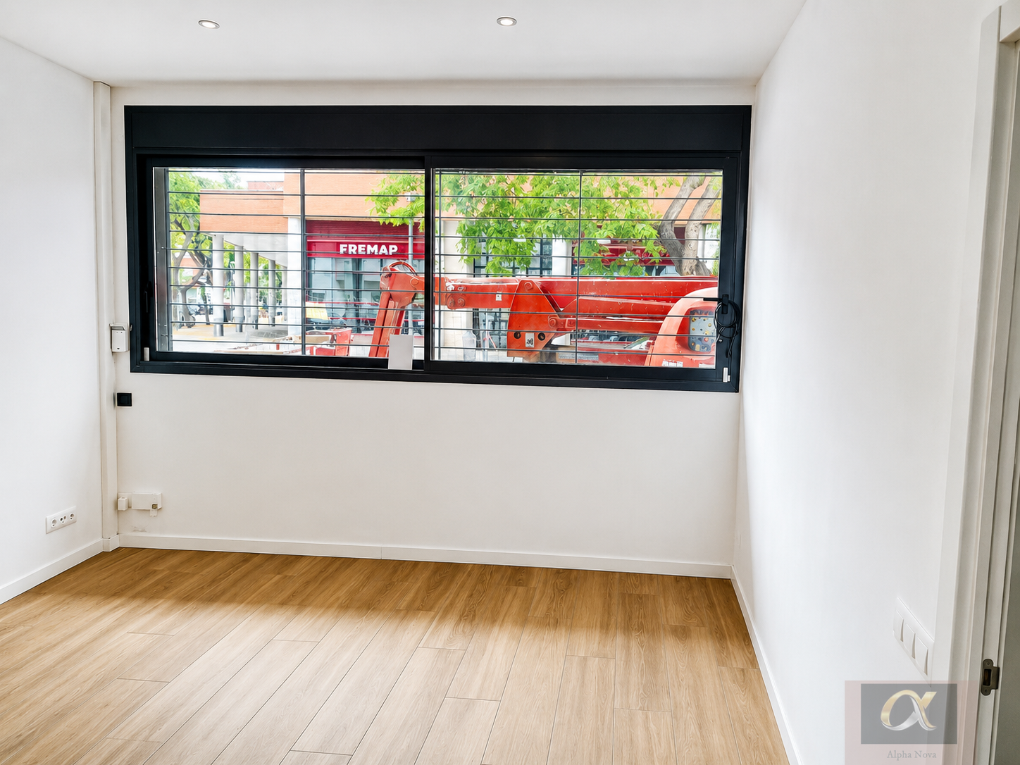 Venta de planta baja en Badalona