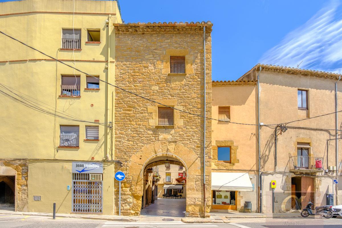 Venta de terreno en Forallac