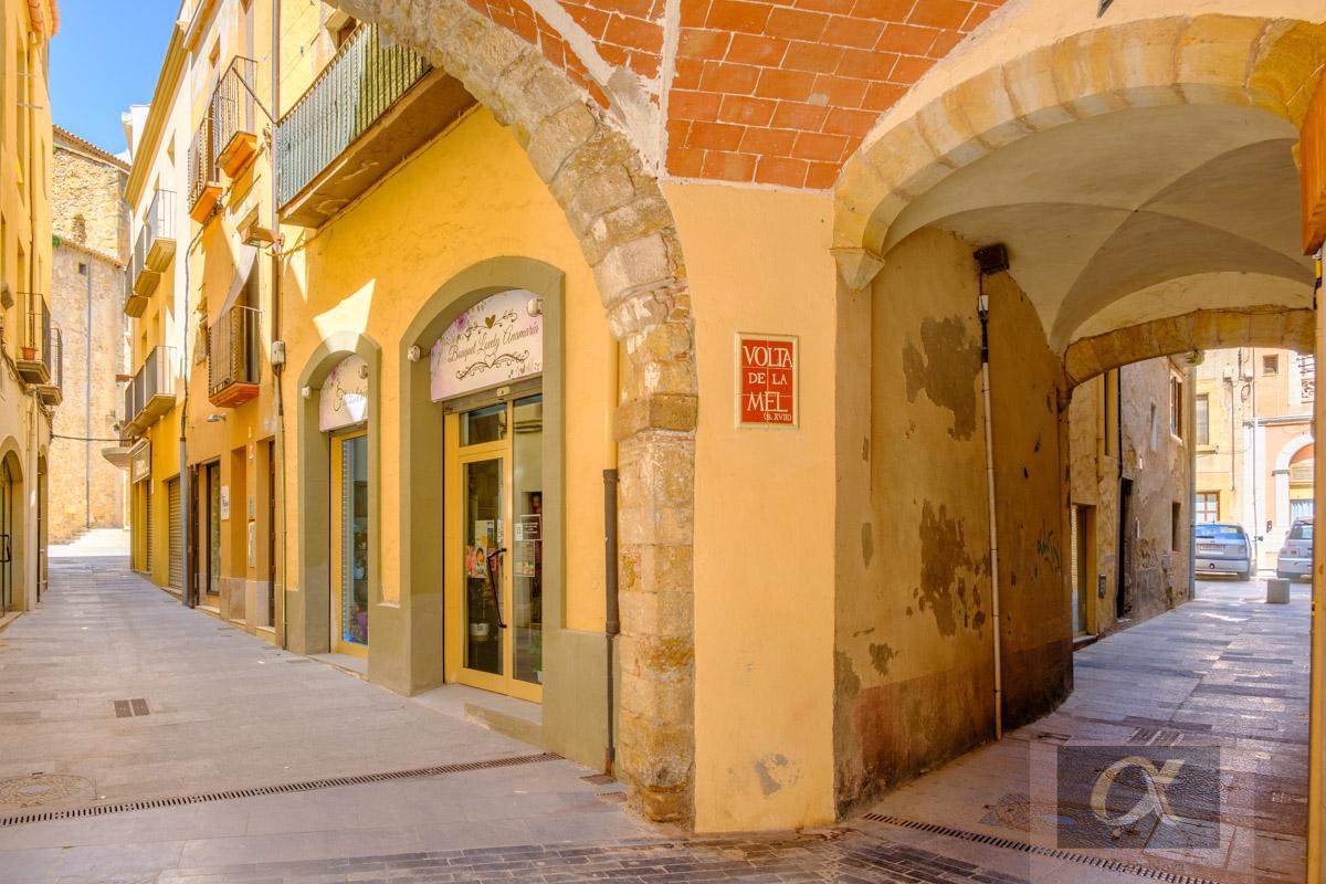 Venta de terreno en Forallac