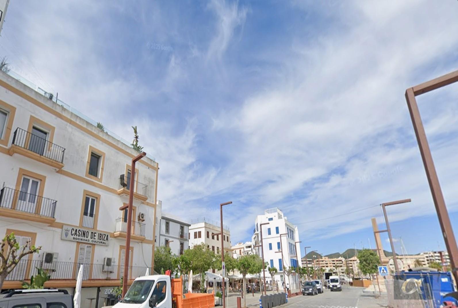Venta de edificio en Ibiza