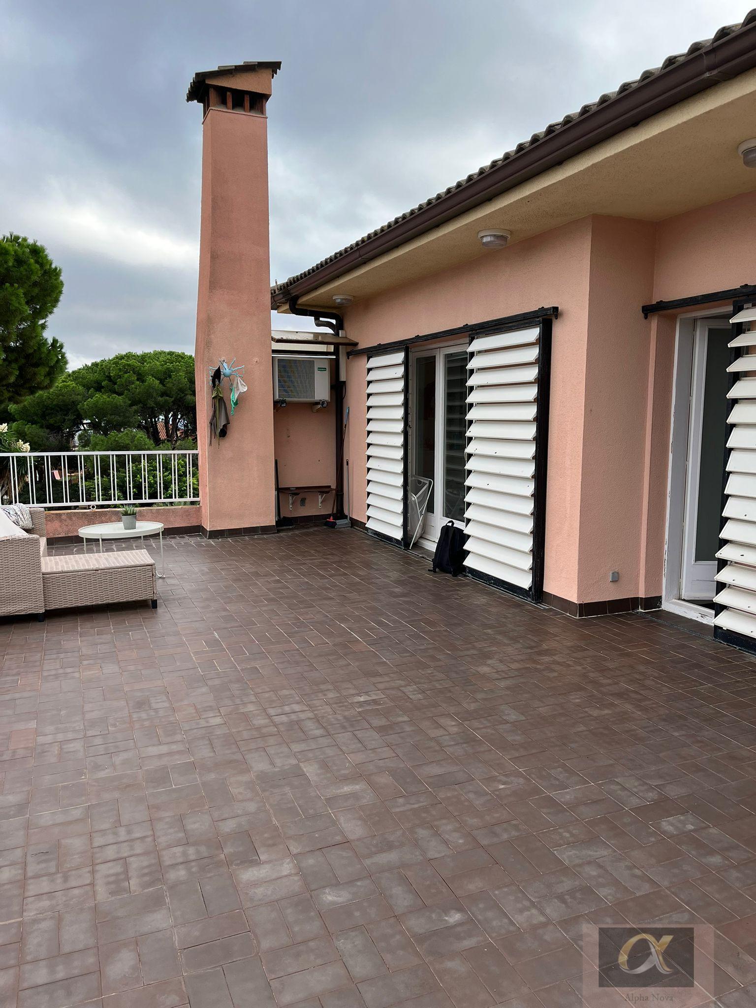 Venta de chalet en Badalona