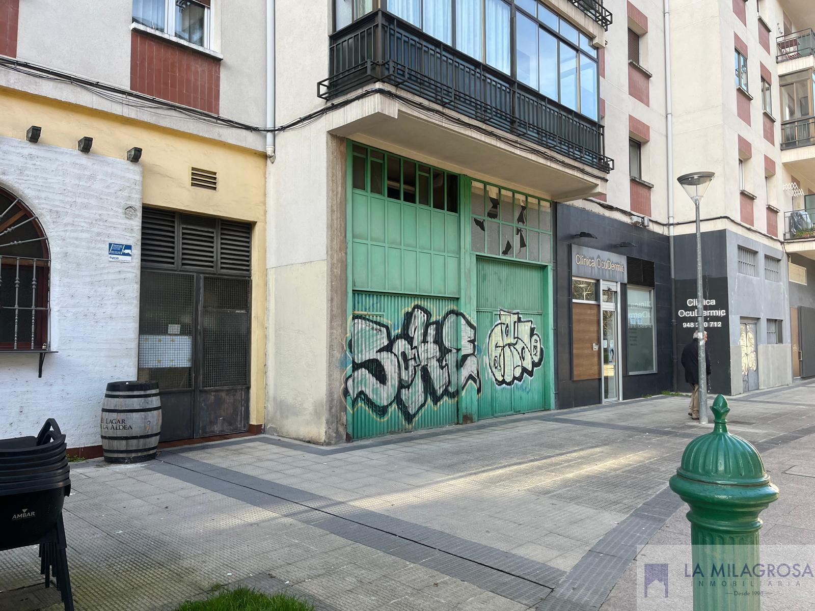 Venta de local en Pamplona